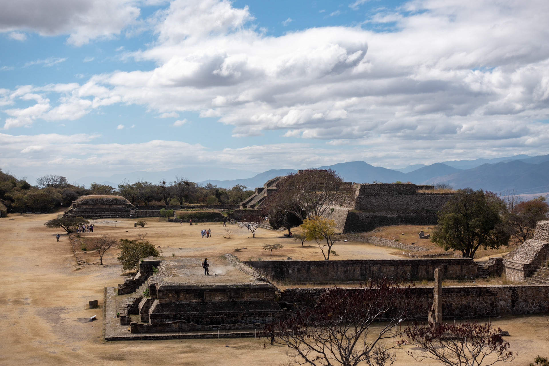 Monte Alban: