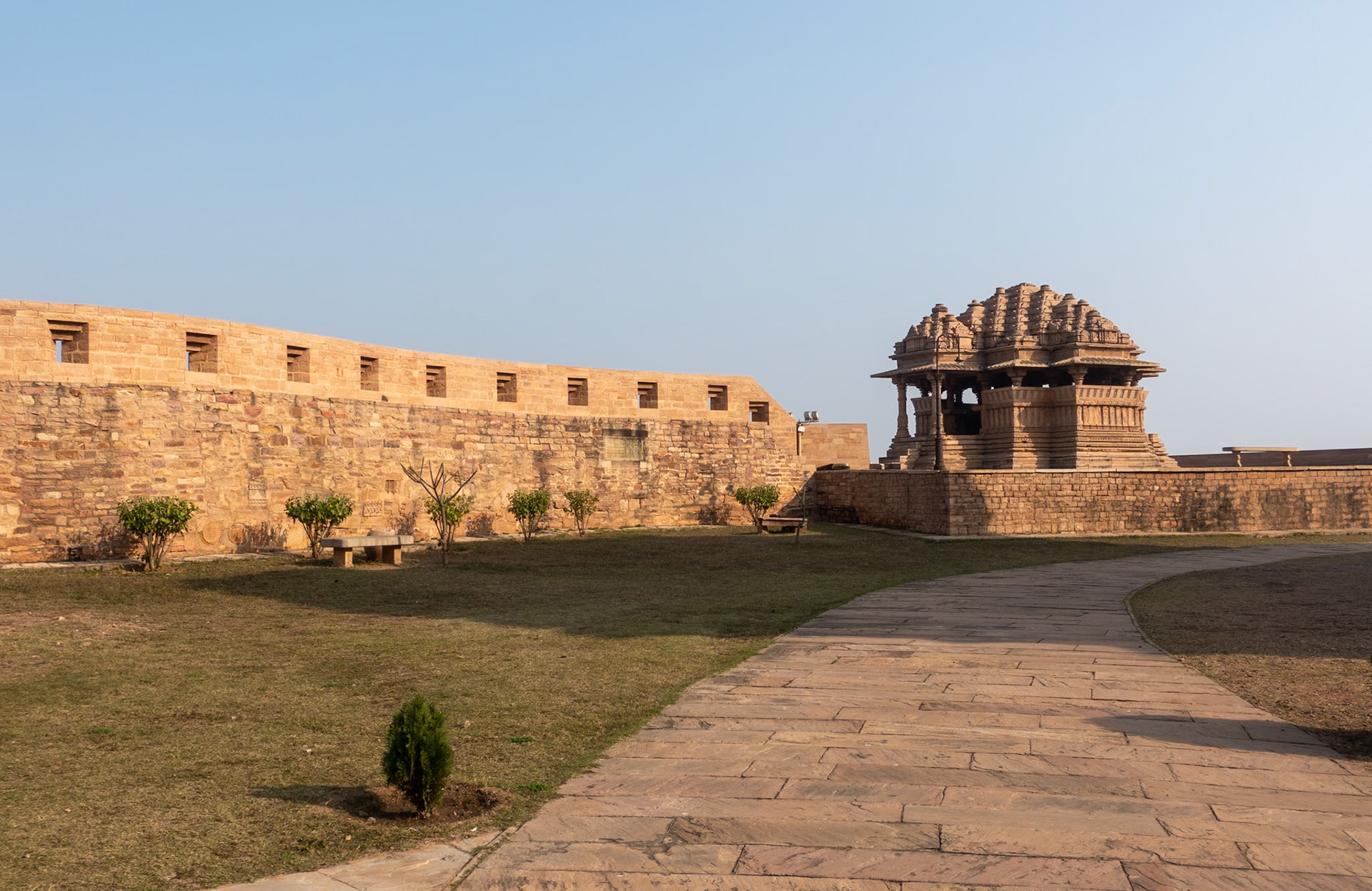 Gwalior: Sas Barhu Temple