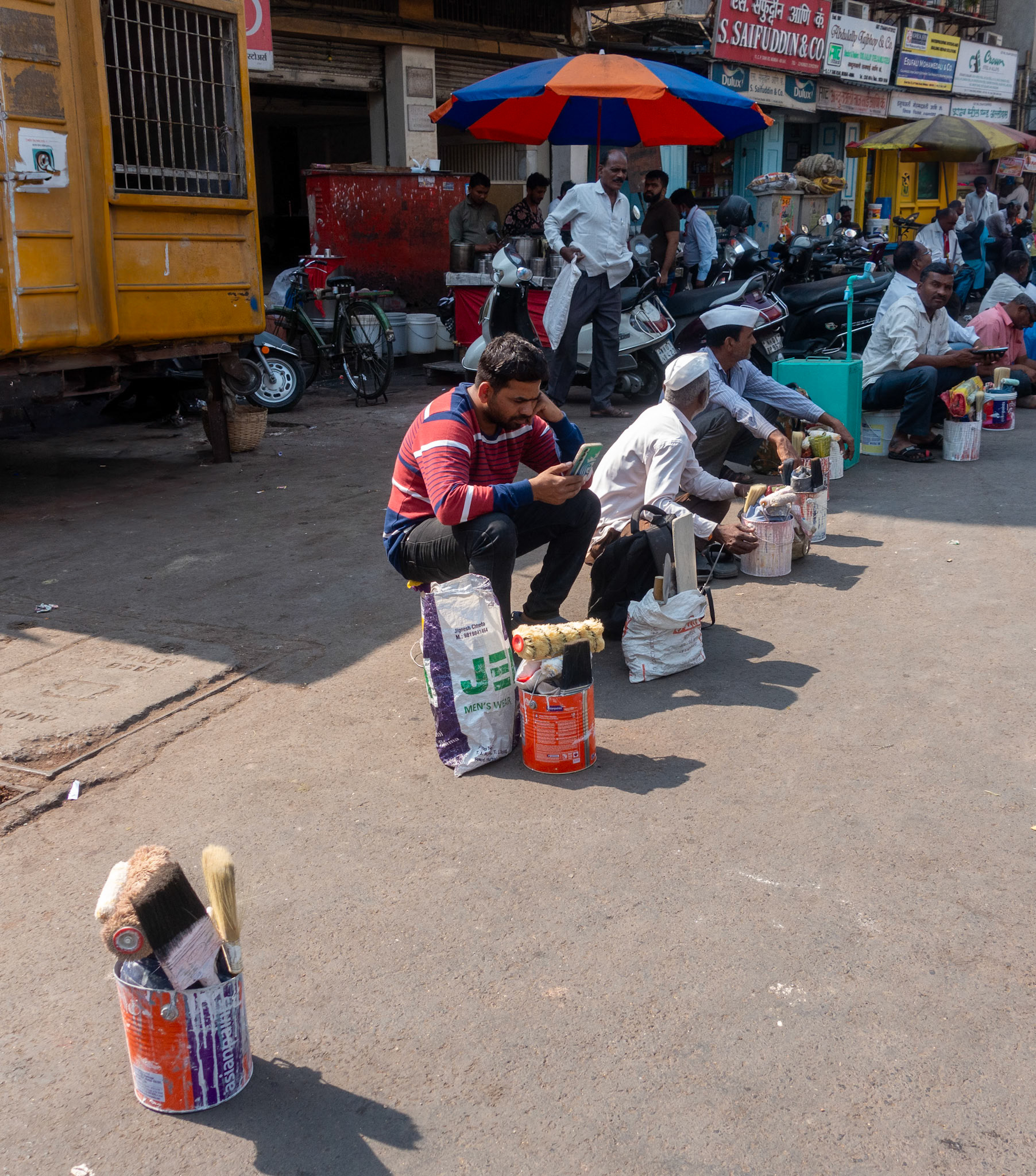 Mumbai: House painters waiting for work