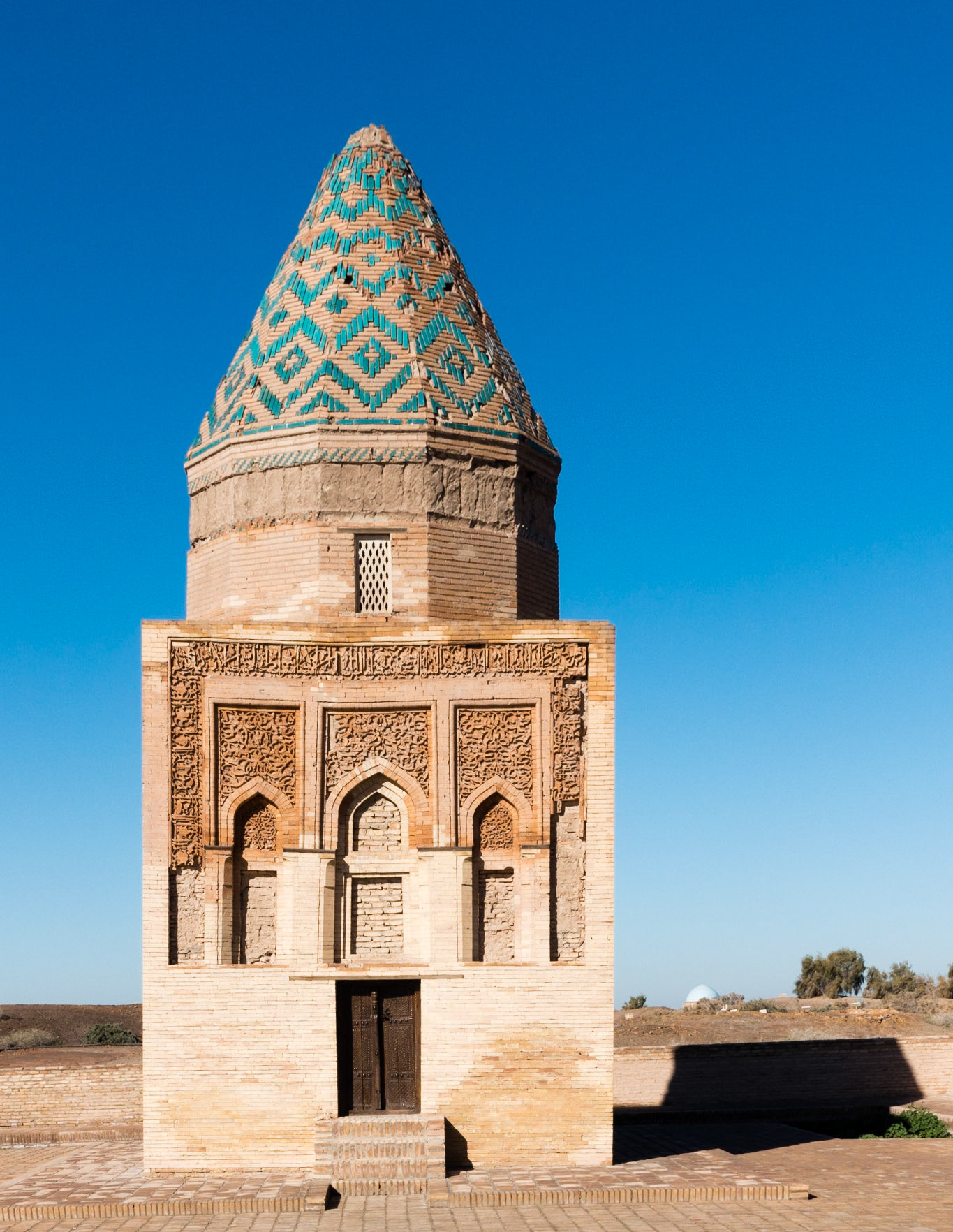 Kunya-Urgench: Sultan Takesh Mausoleum