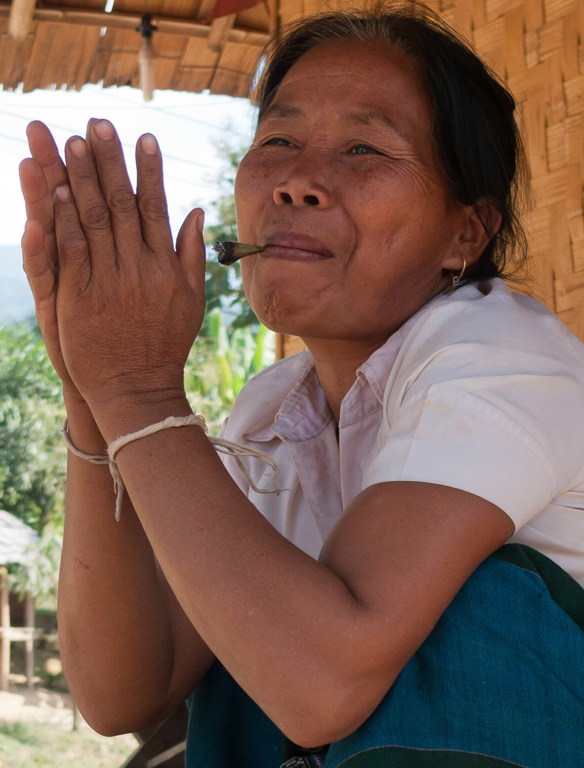Houei Xai to Louang Prabang: Two days down the Mekong - riverside village