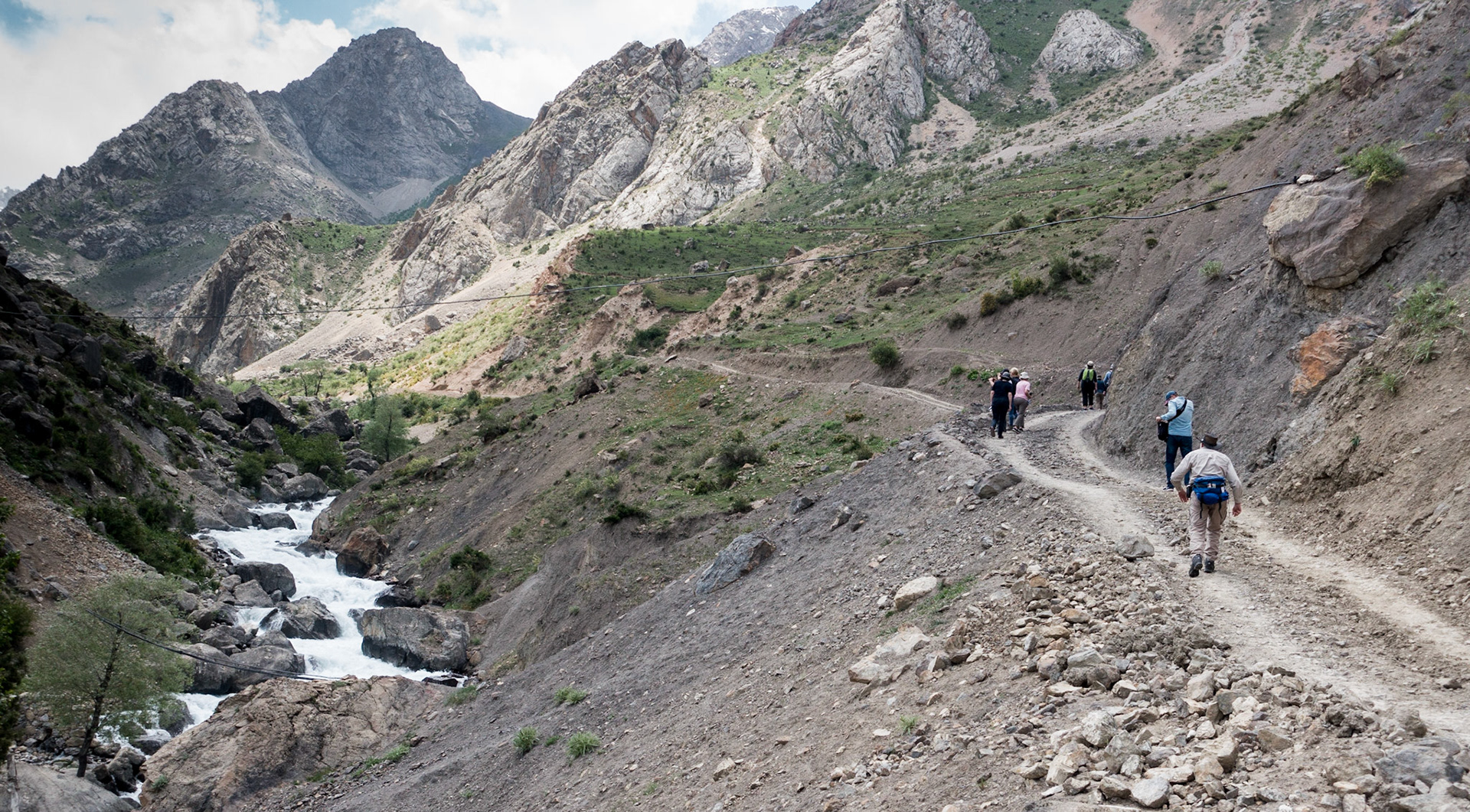 Penjikent: Seven Lakes - Walk to Top lake