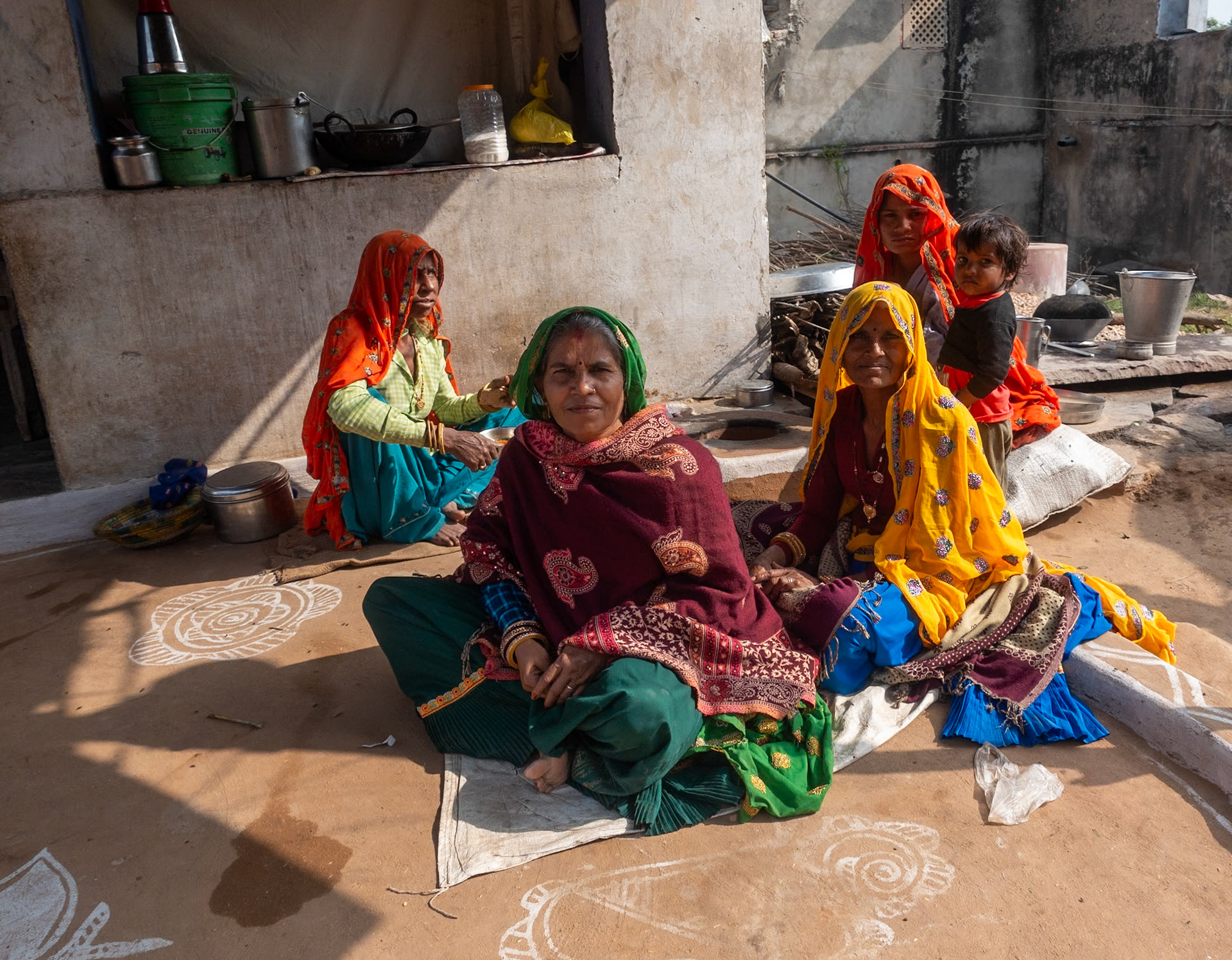 Sapotra: Village walk