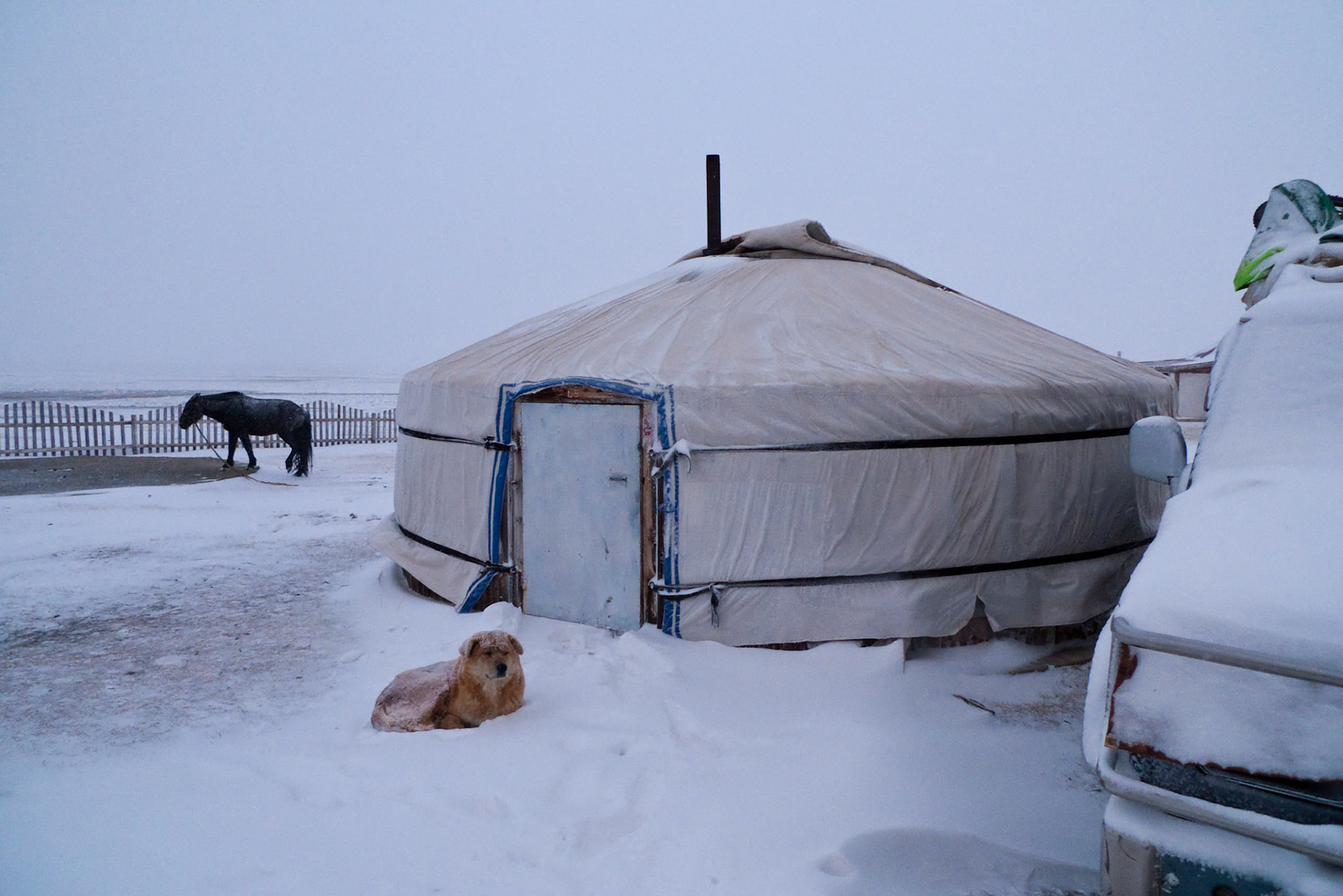 Day 6: Sant to somewhere near Lake Ogii- woke up to snow