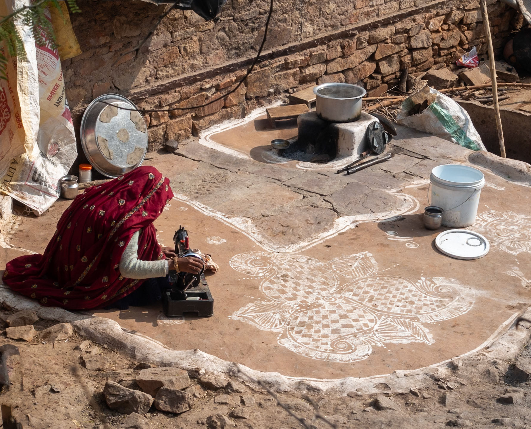 Saportra: Village walk