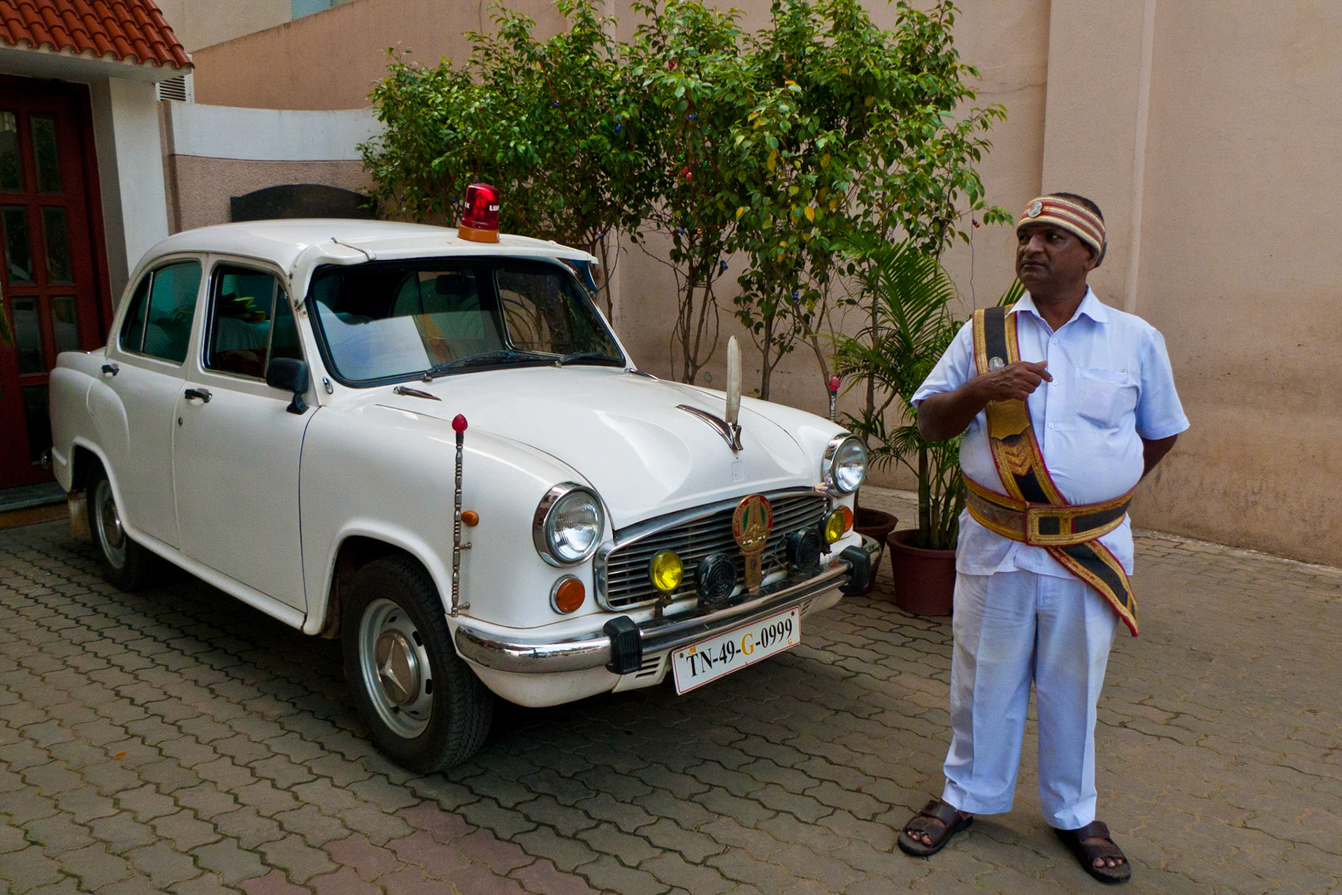 India's favourite car : Ambassador (nee Morris Oxford)