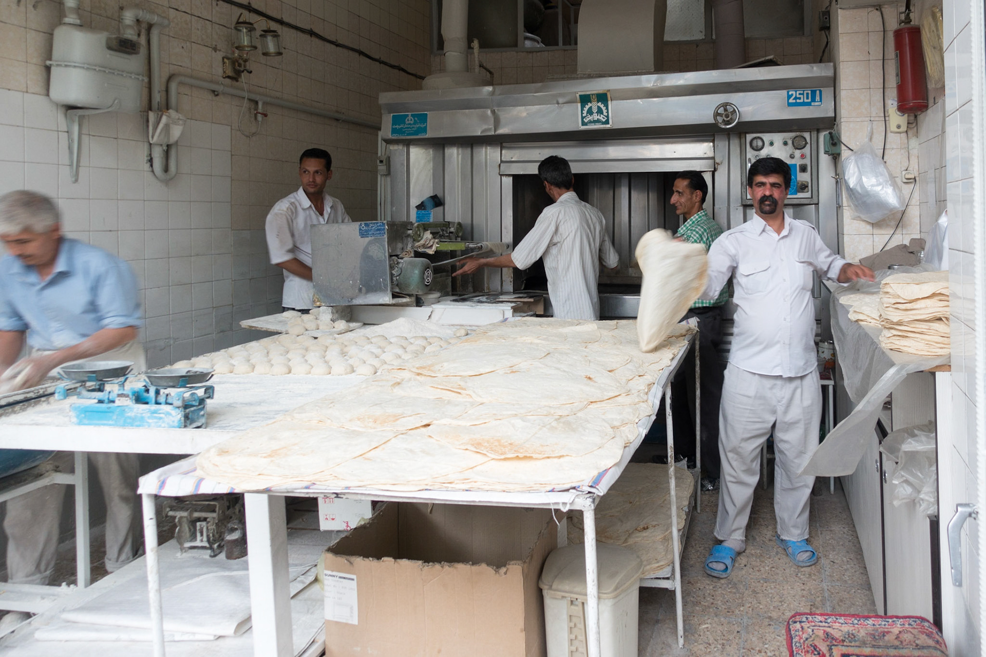 Hamedan: Bakery