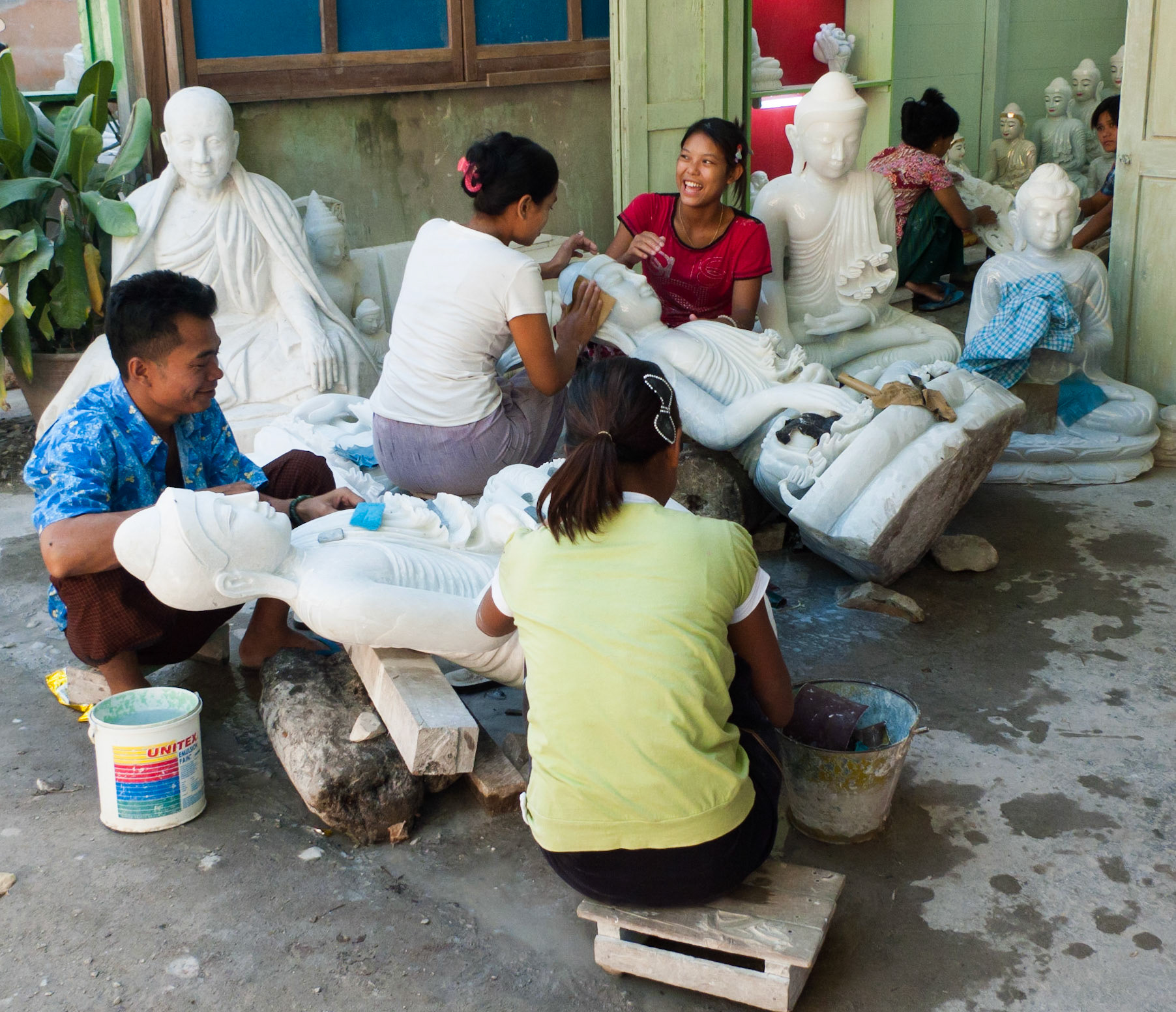 Manaday: Buddah Statue "workshop"