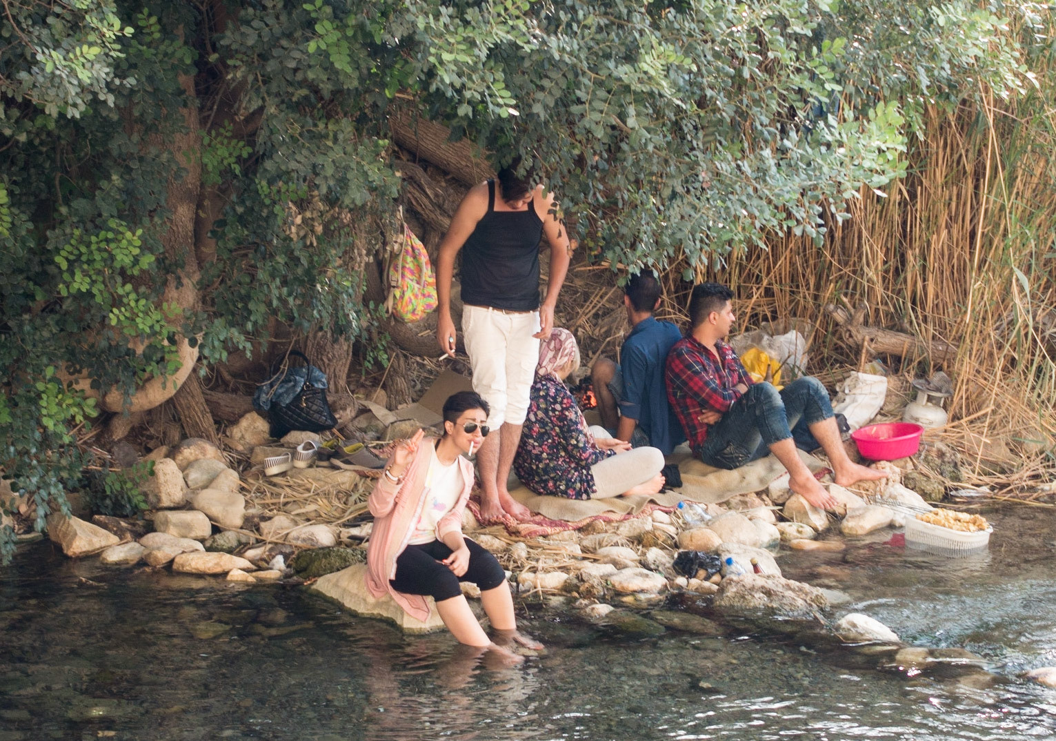 Bishapur:  Locals having a picnic.