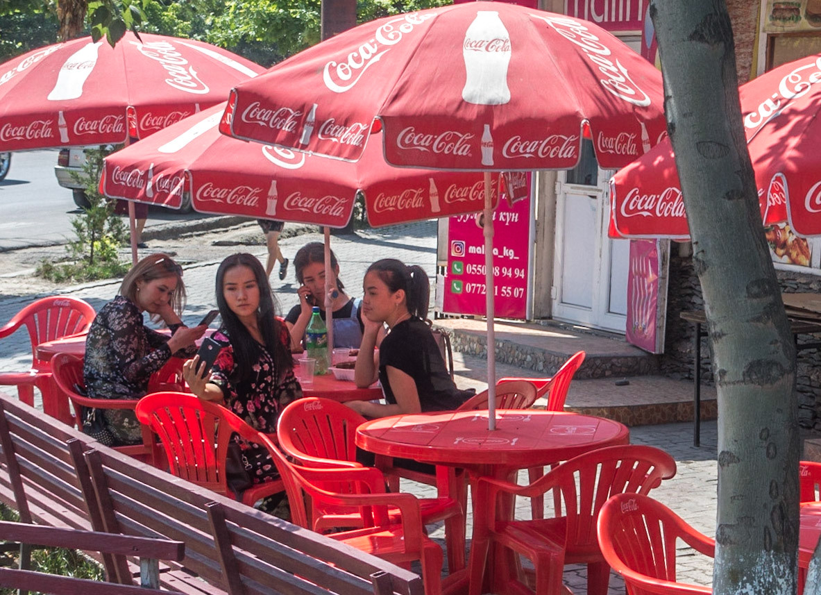 Osh: Coca-Cola Selfie