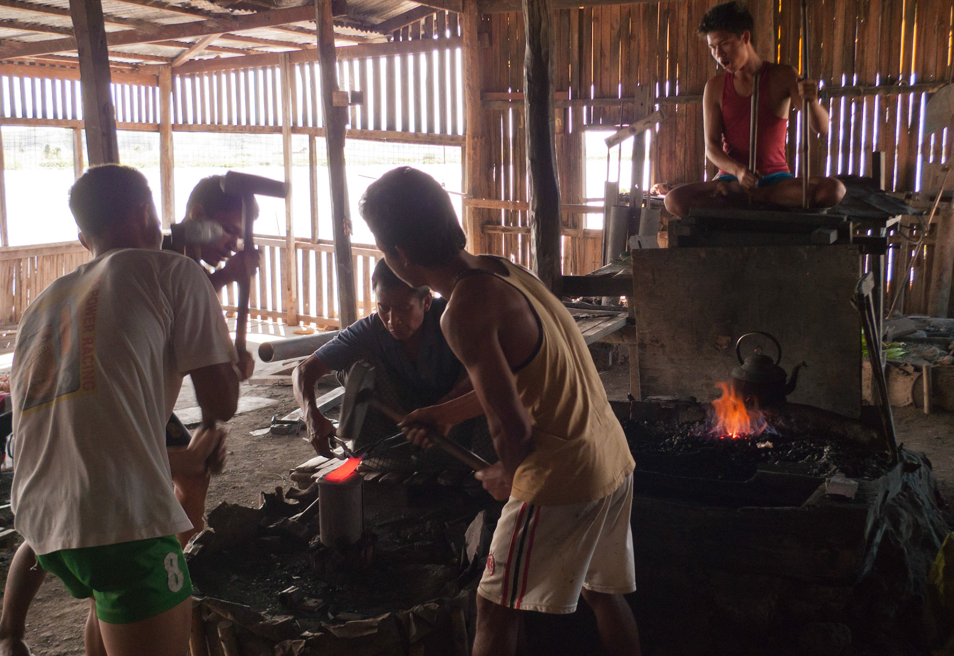Lake Inle: Blacksmiths