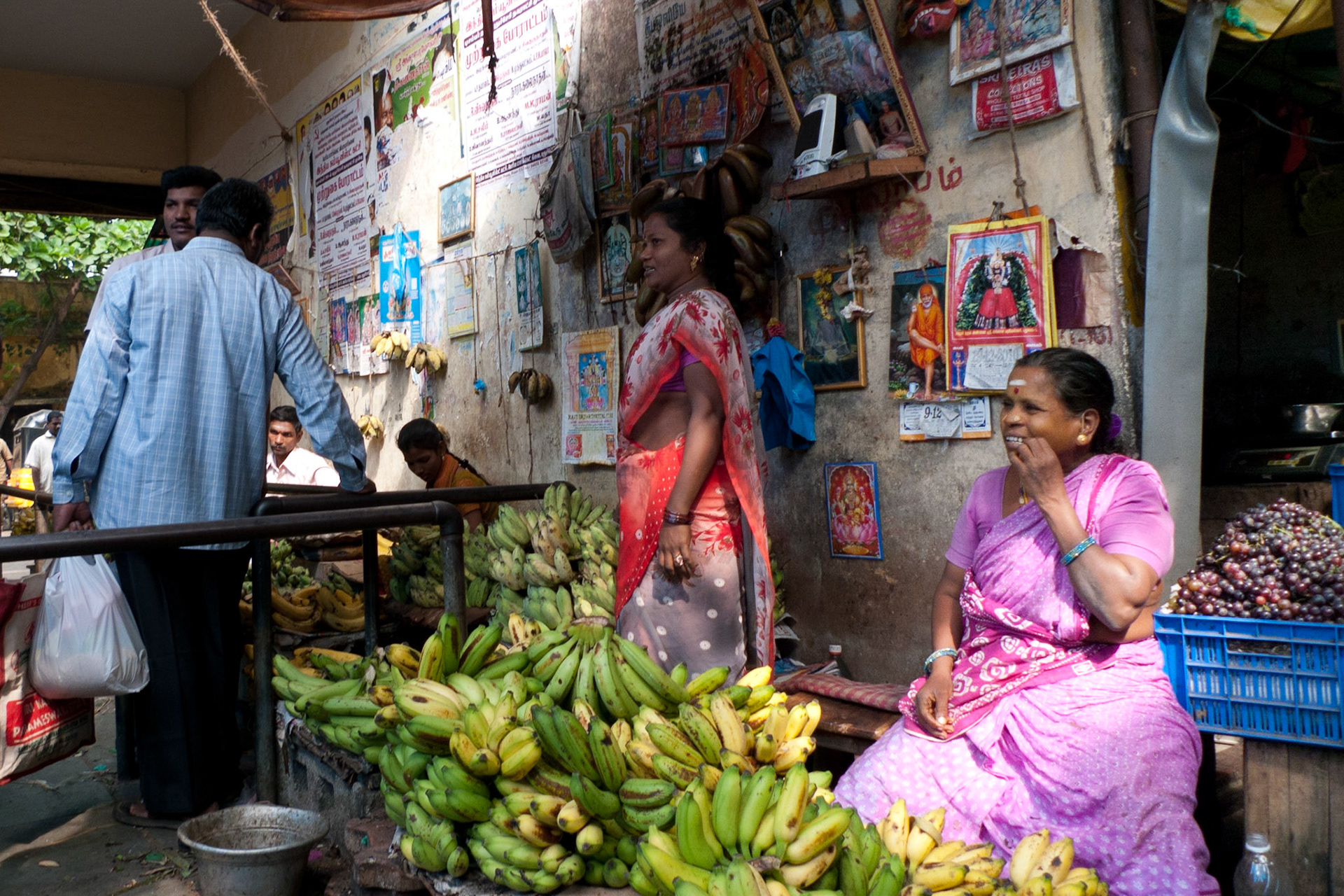 Pondicherry: Market
