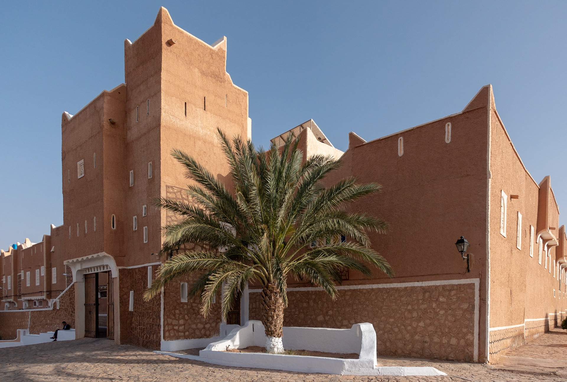 Tafilelt: Modern City based on  traditional M'Zab Valley  Vilages.