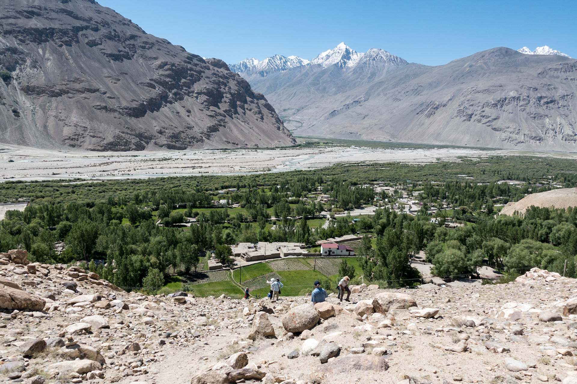 Vrang: Walk to Petroglyphs