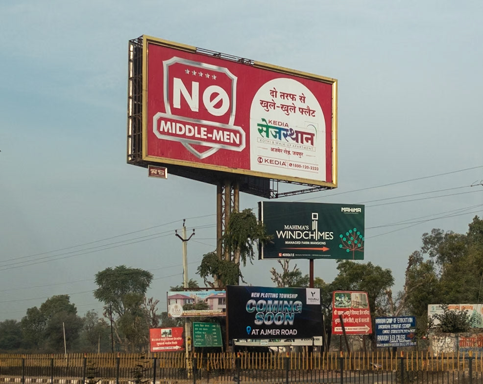 Jaipur: Real estate signs