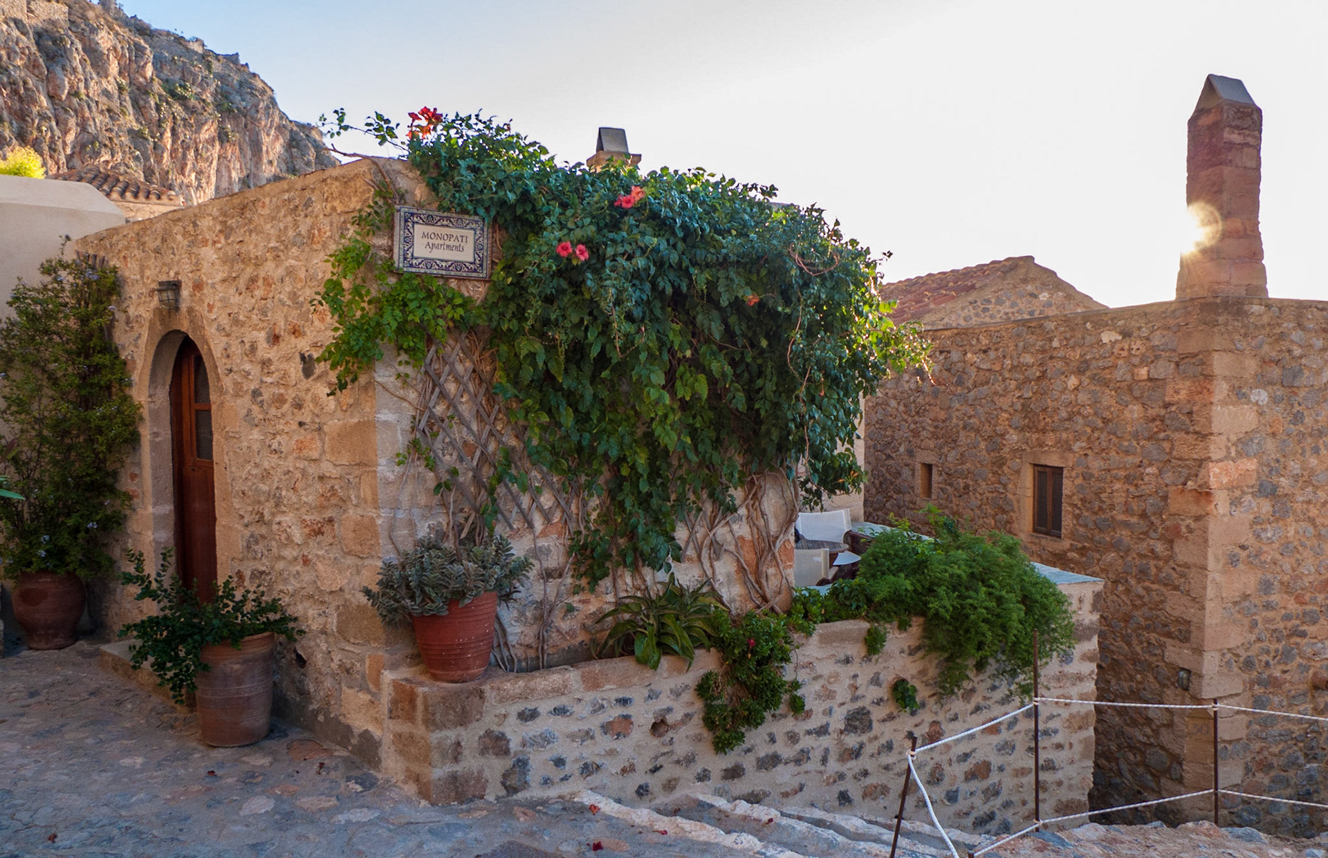 Monemvasia: Monopati Apartments