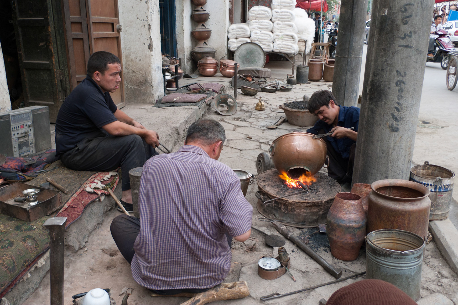 Kashgar: Handicraft Street