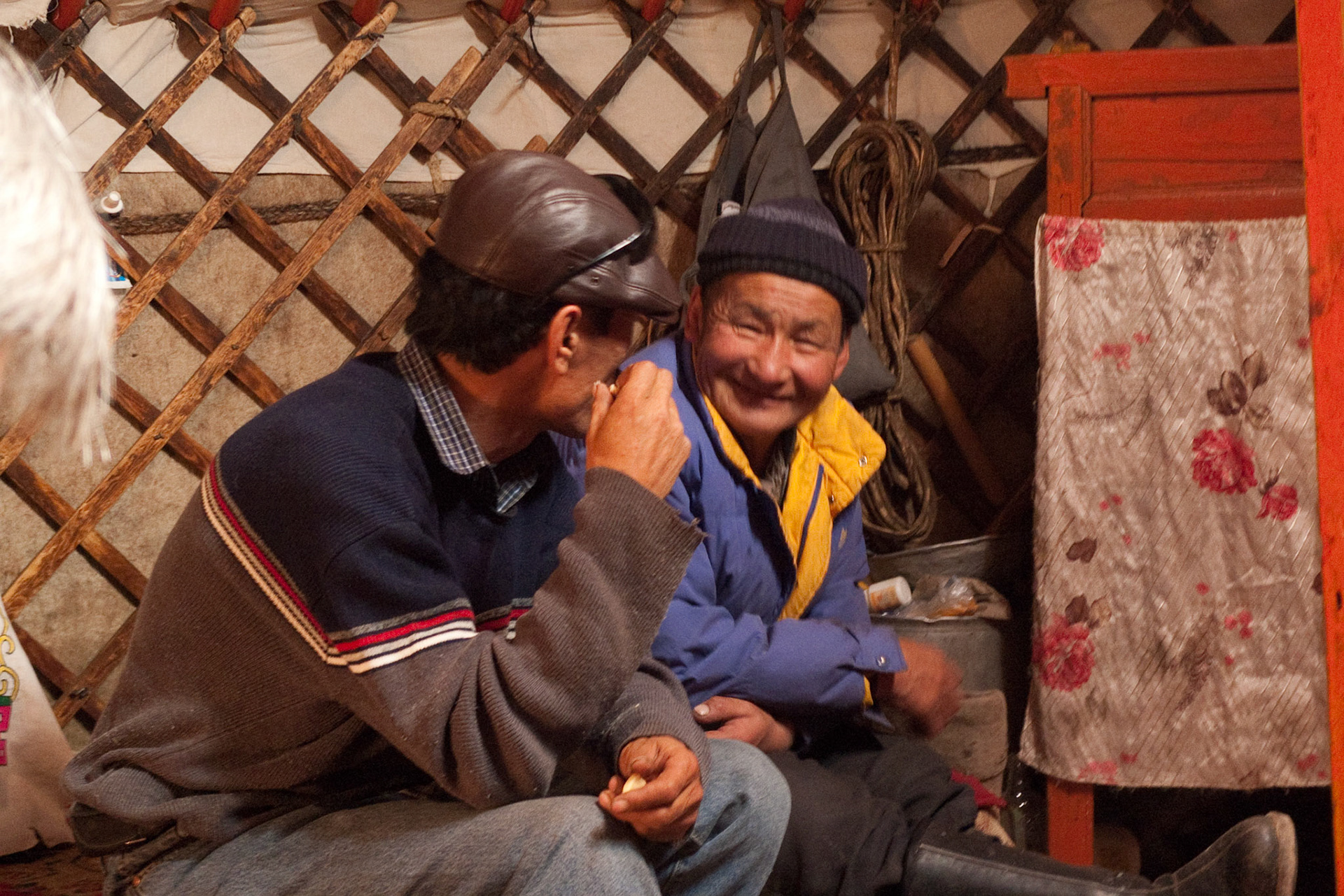 Day 6: Sant to somewhere near Lake Ogii - just pulled up to his Ger and stayed the night.