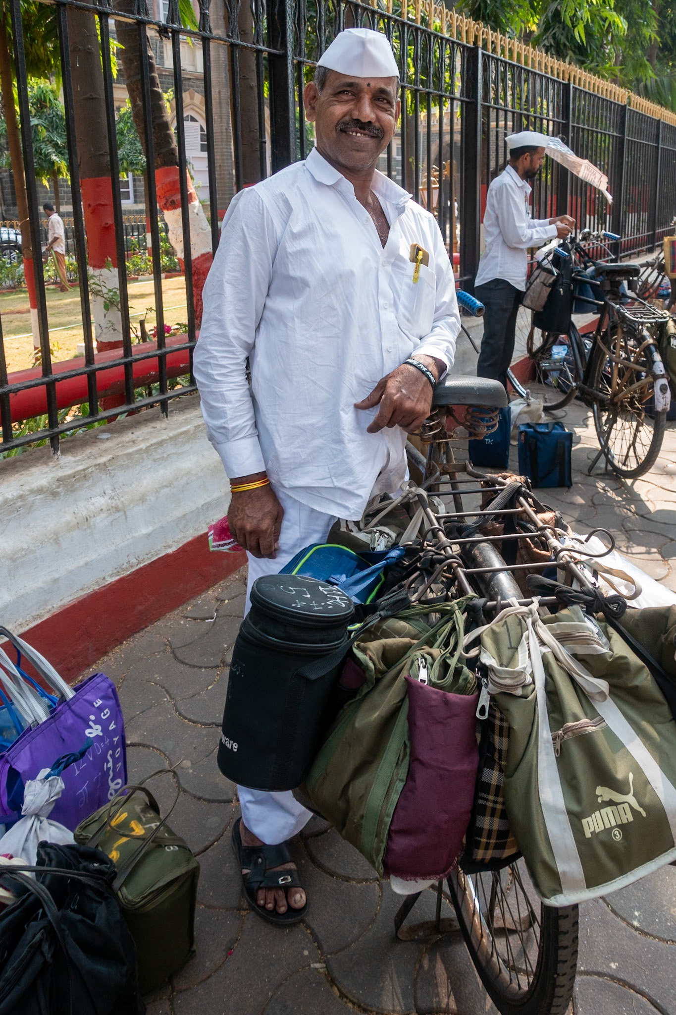 Mumbai: Dabbawallah - Lunches delivered from houses to offices