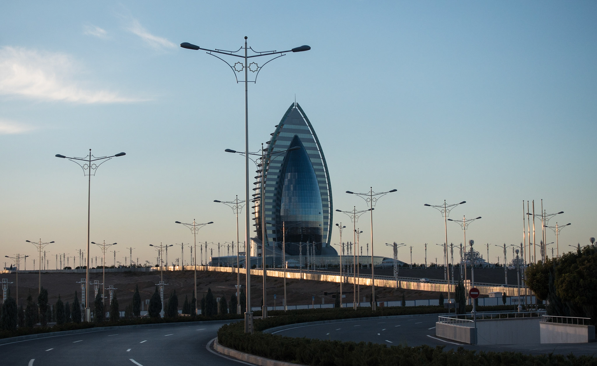 Ashgabat:  Yyltys Hotel