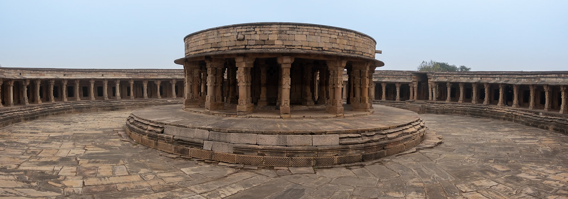 Mitaoli: Yogi Temple 11c