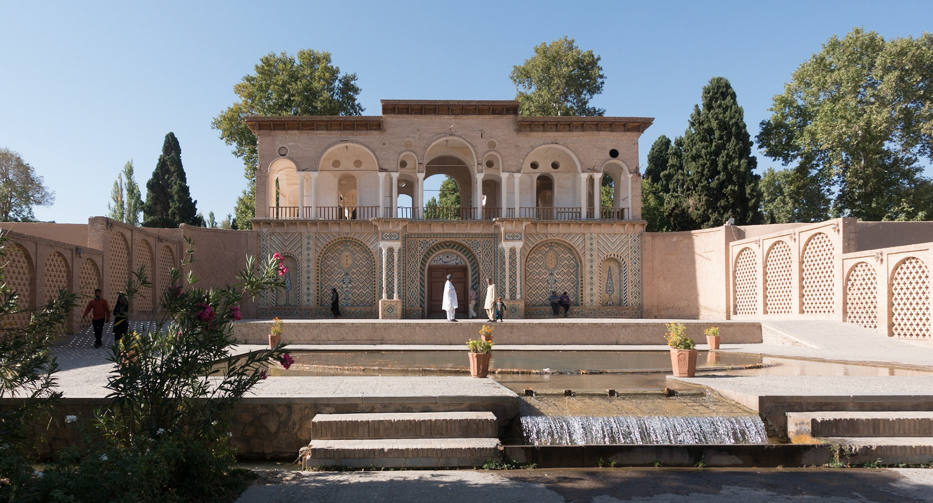 Kerman: Mahan Bagh-e gardens