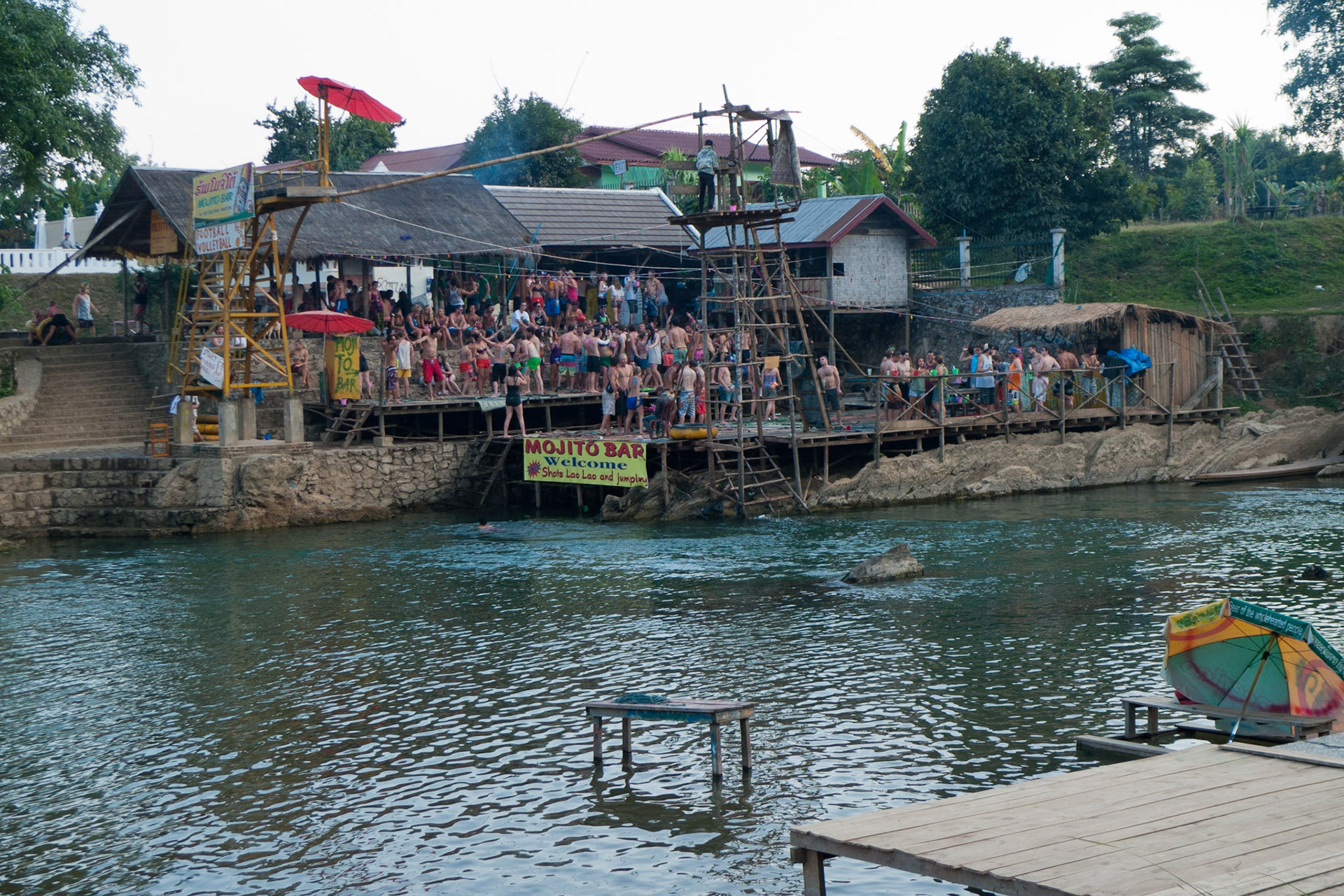 Vang Vieng: Tubing down the Nan Song - free diving platform to break your neck.