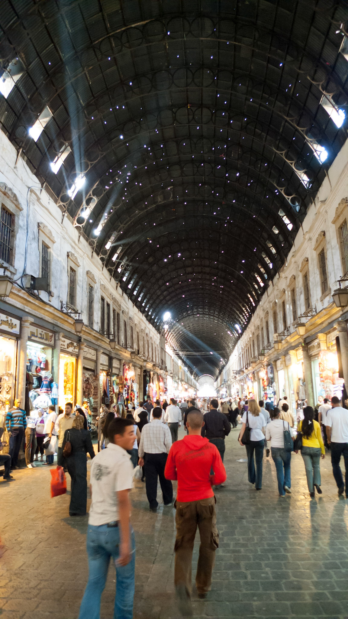Damascus: Souk - bullet holes