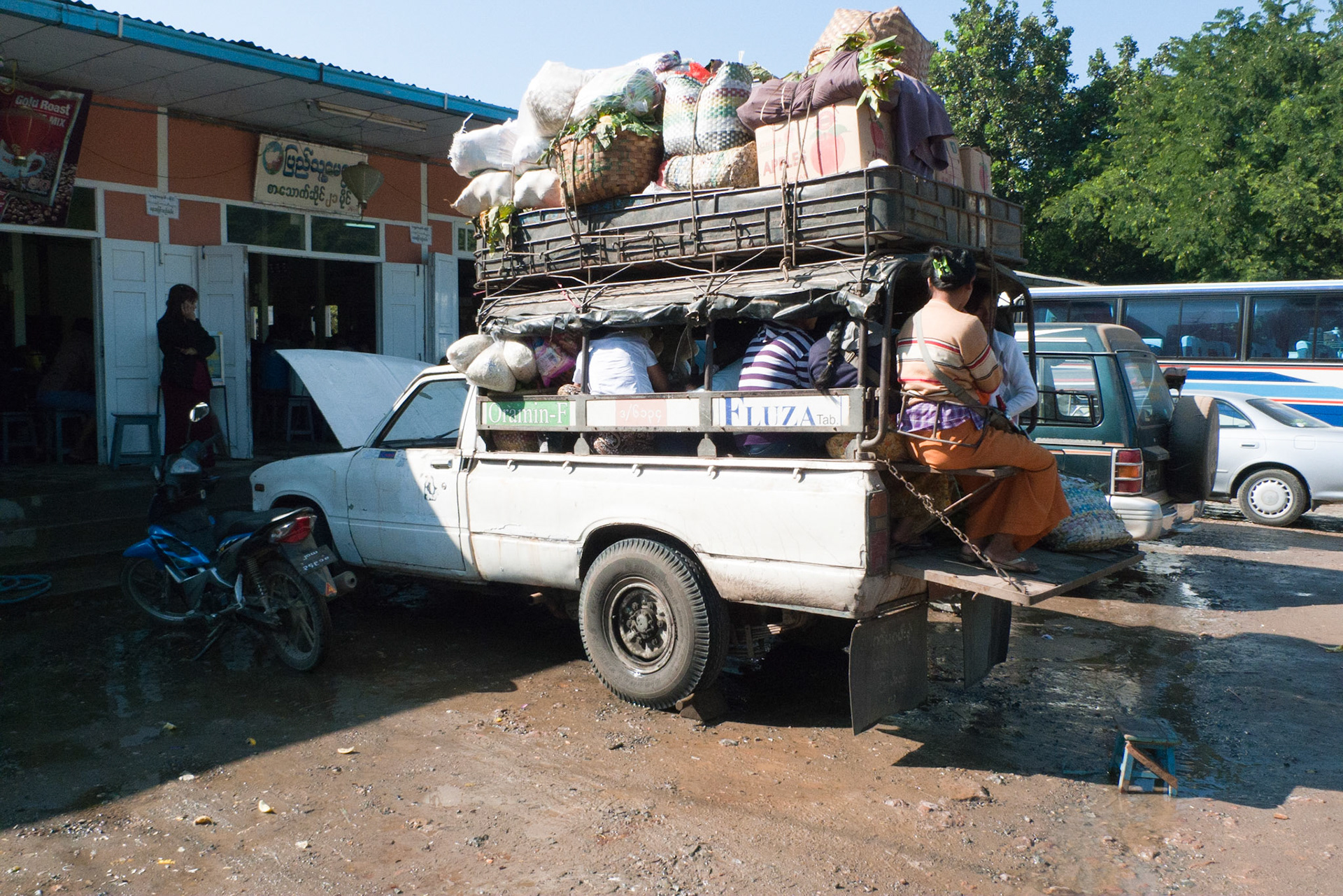 Mandalay on way to Maymo: Typical over loading.