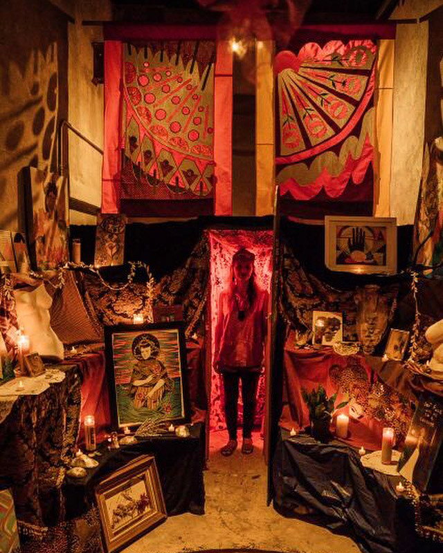 Maria Sandhammer, Confessional Booth