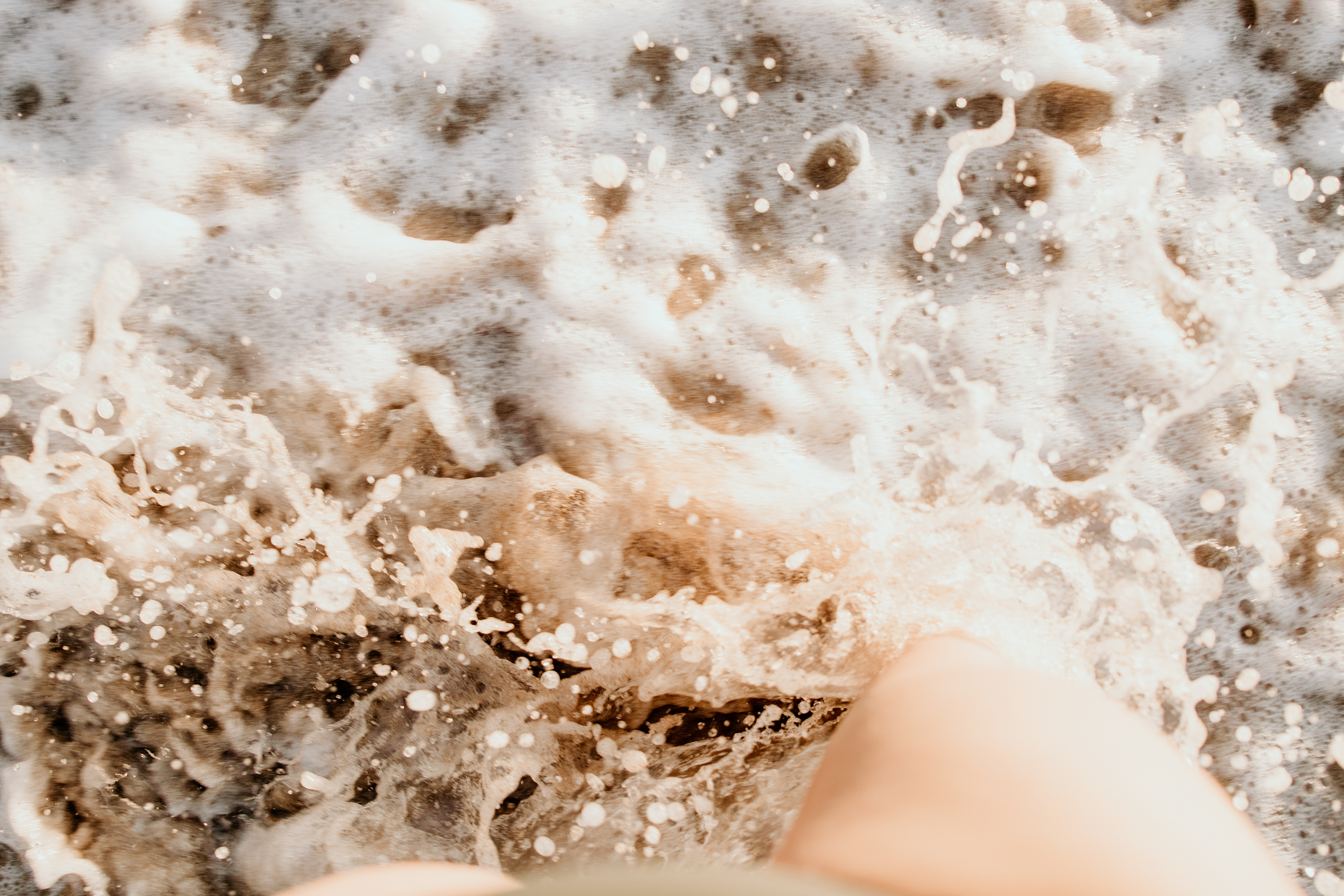 love the way water looks mid air