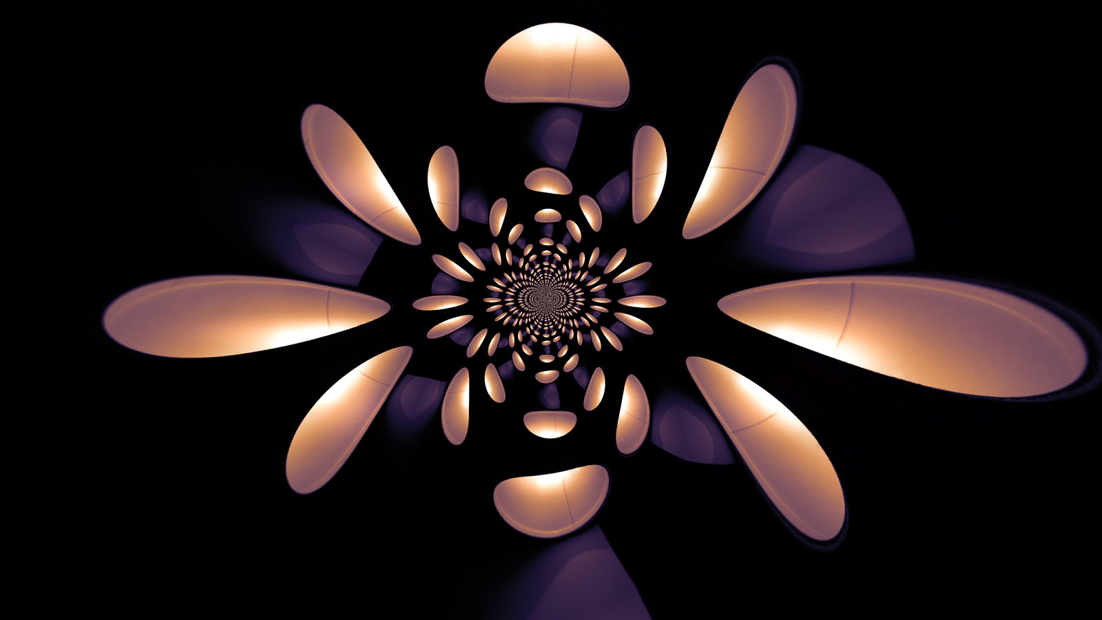 The next artwork for my 'art collection' is called 'Flashdrops'. It reminds me on drops, filled with flashlights.