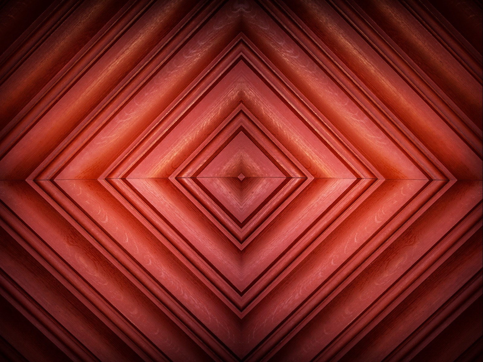 Another version of a simple hashtag shape.