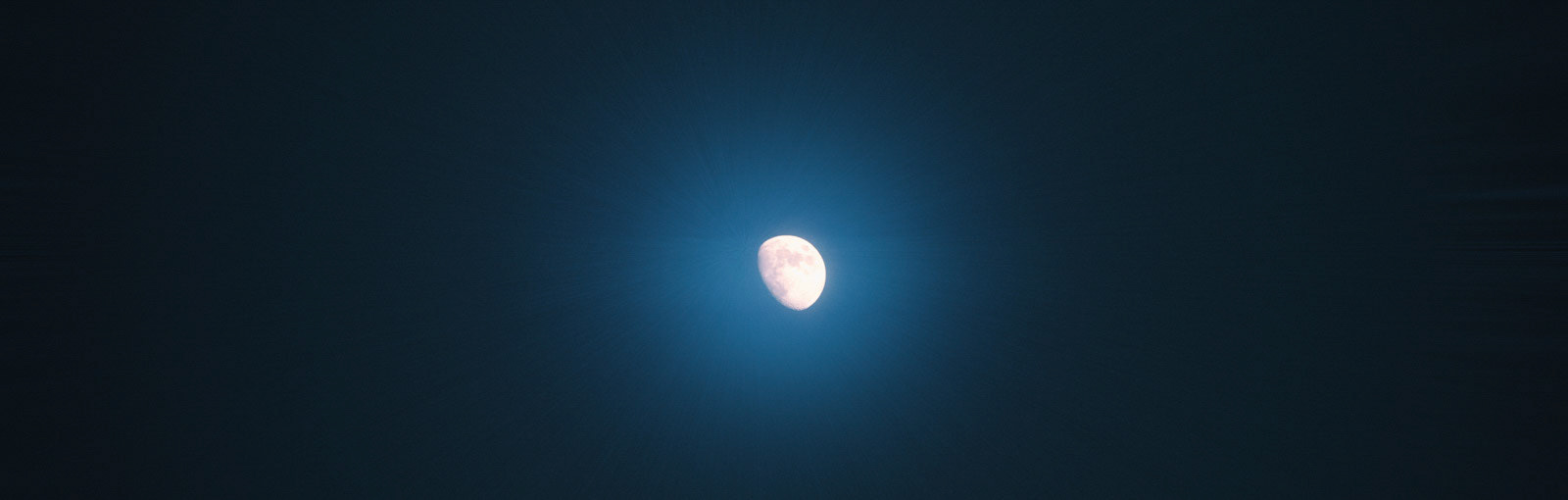 Star traveller - artwork of the shining moon