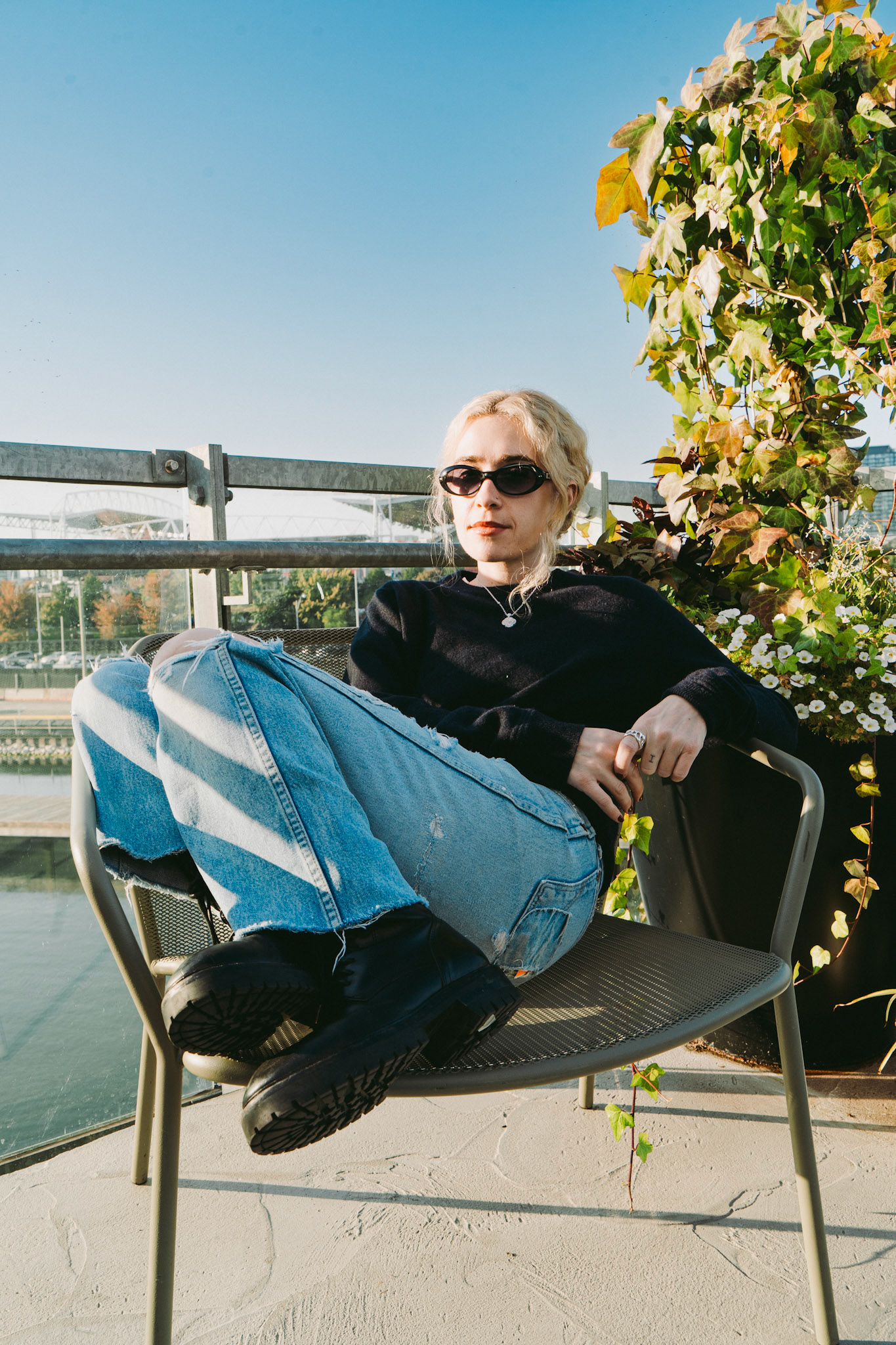 blondshell | all things go