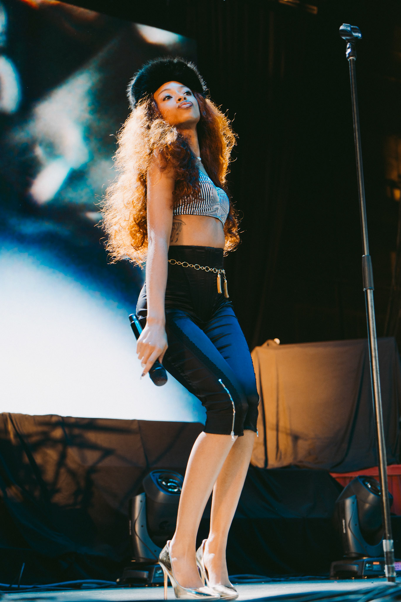 ravyn lenae | all things go