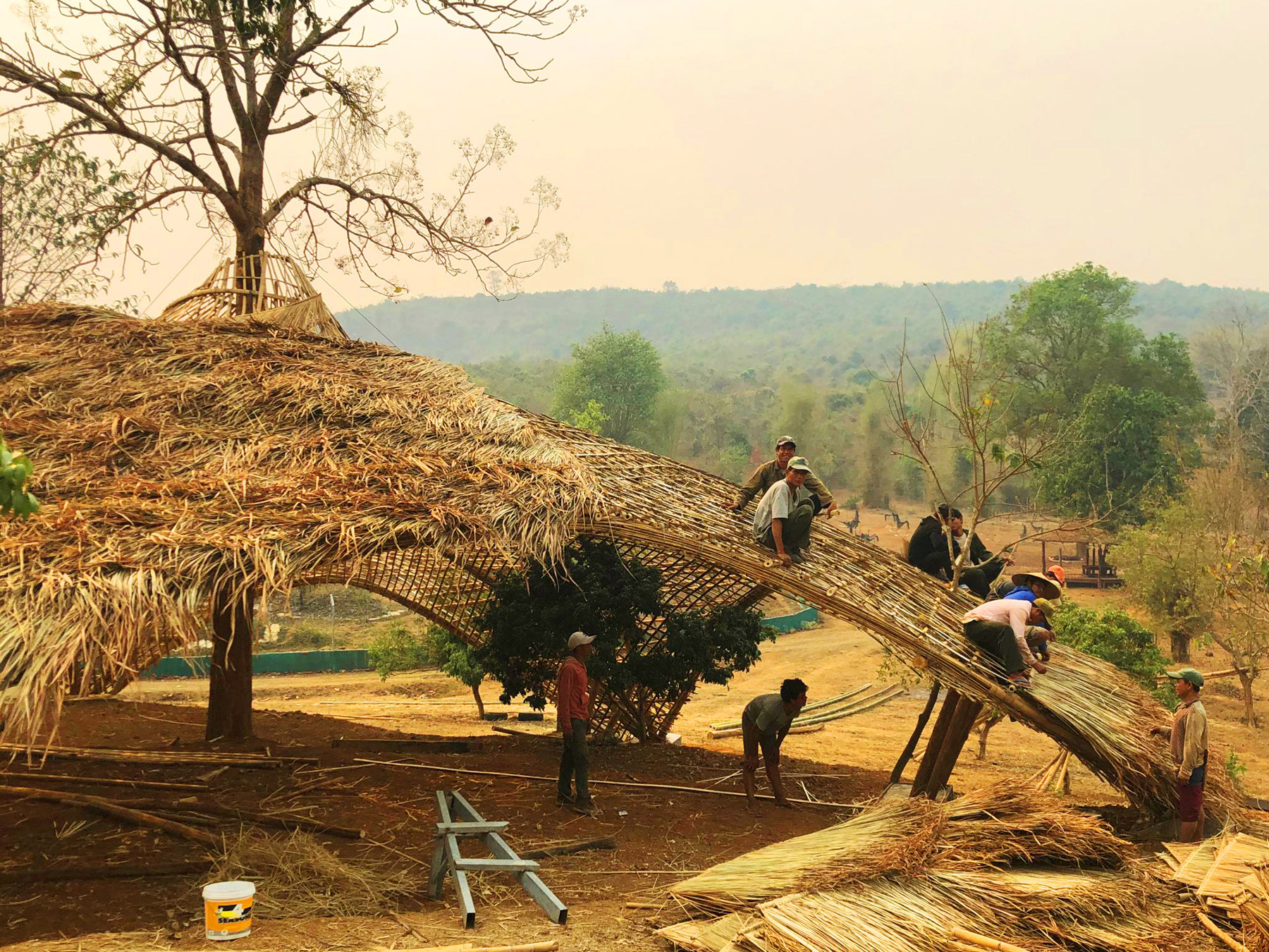 INSTALLING THE THATCH ROOF