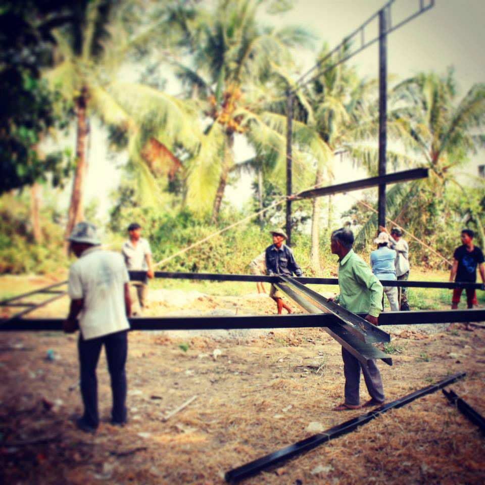 THE COMMUNITY AND LOCAL BUILDERS AT WORK