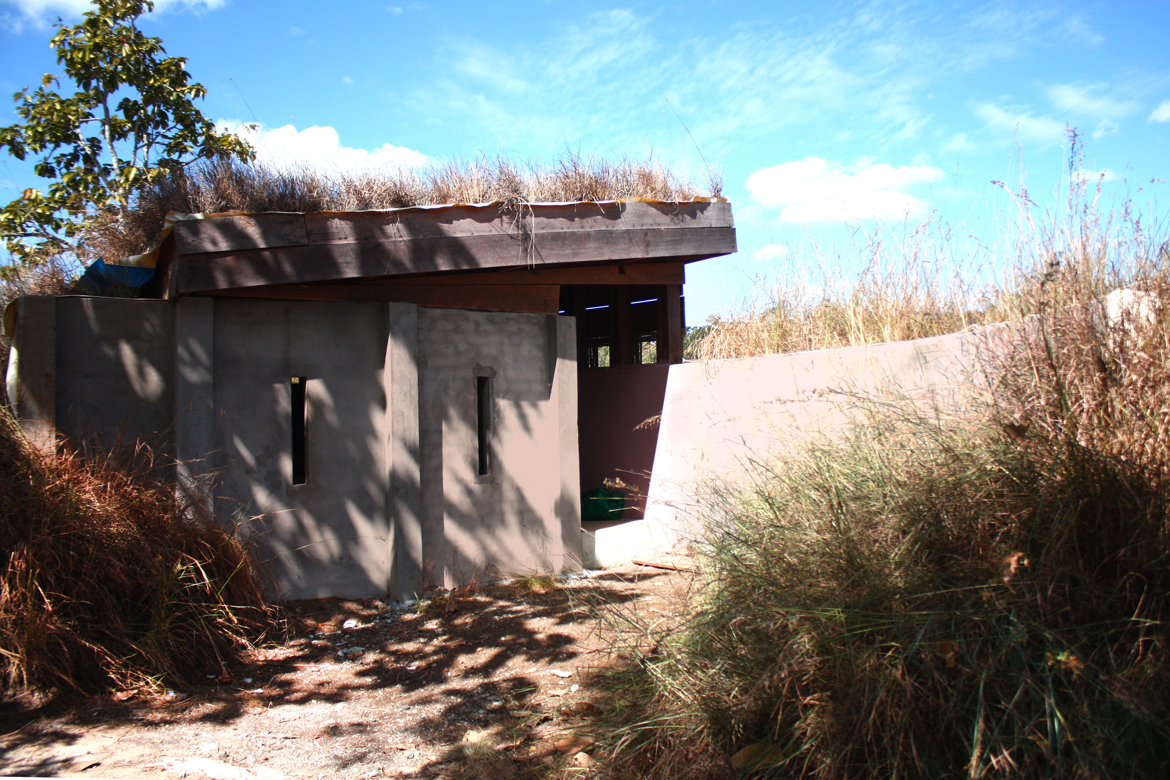 THE ENTRANCE TO THE HIDE