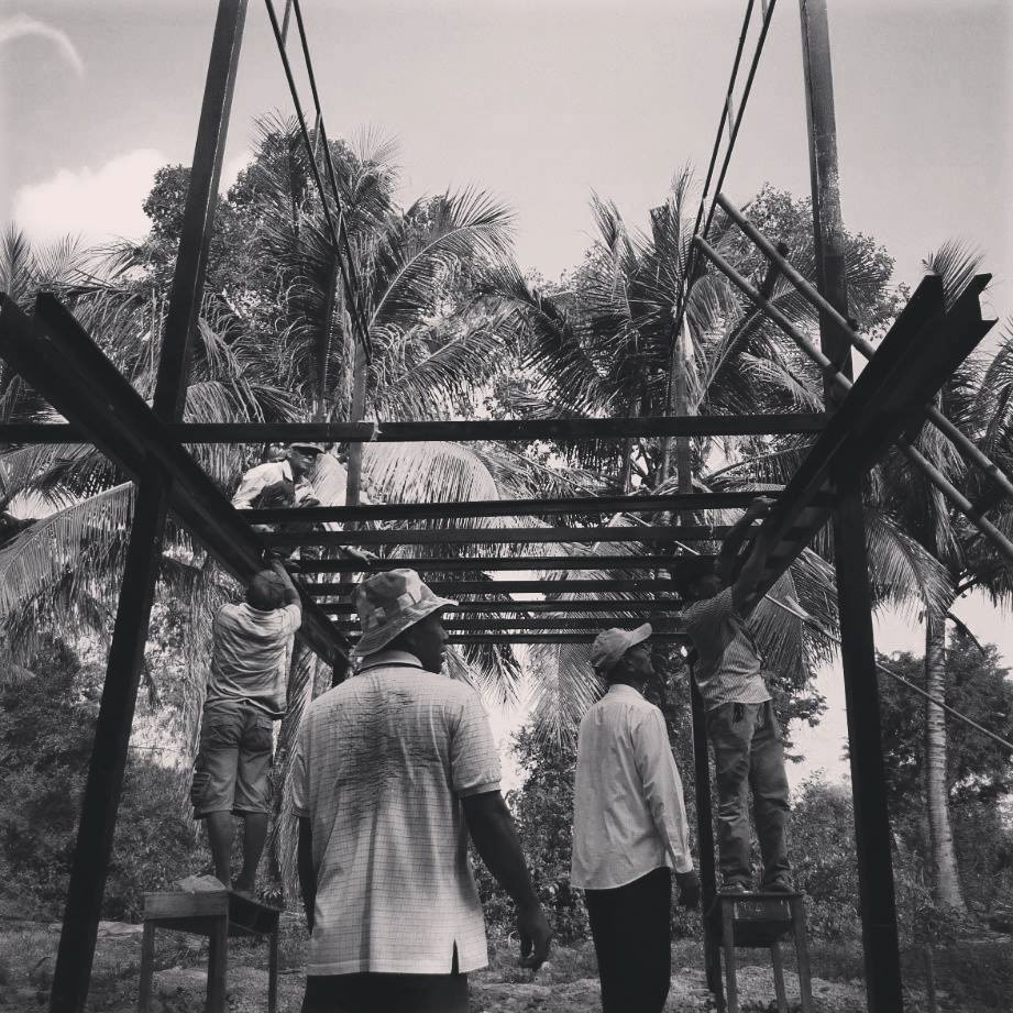 STEEL COLUMNS AND FLOOR STRUCTURE COMING UP