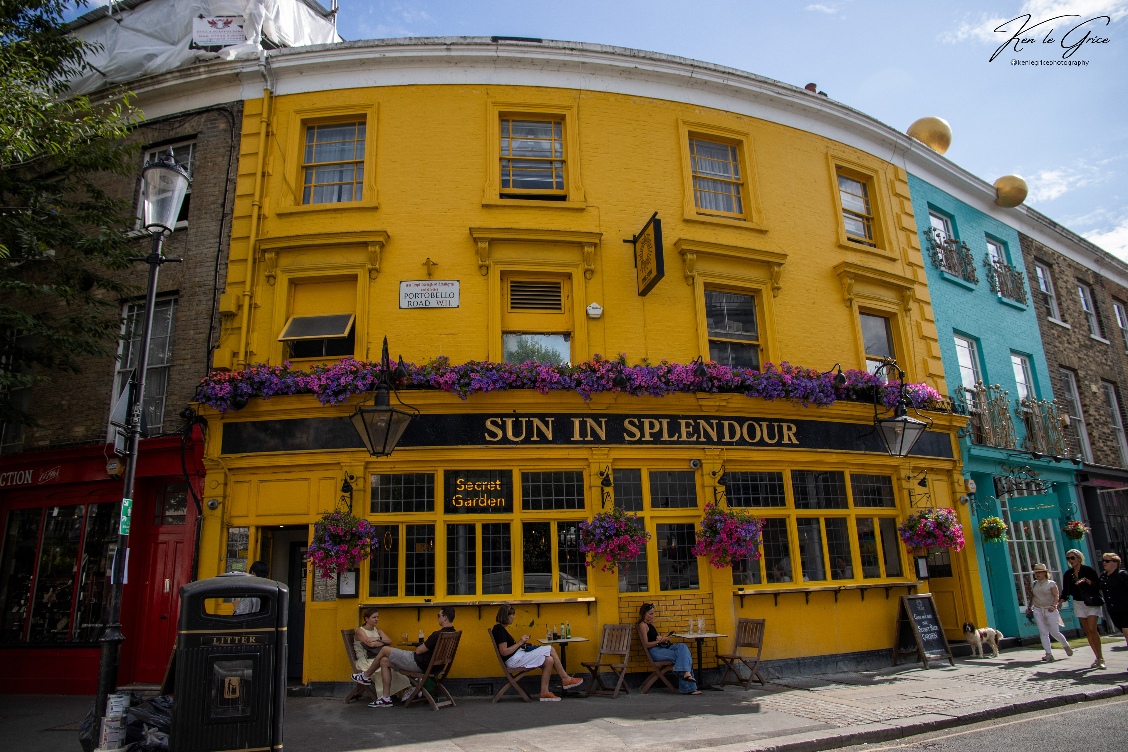 Sun in Splendour, Notting Hill