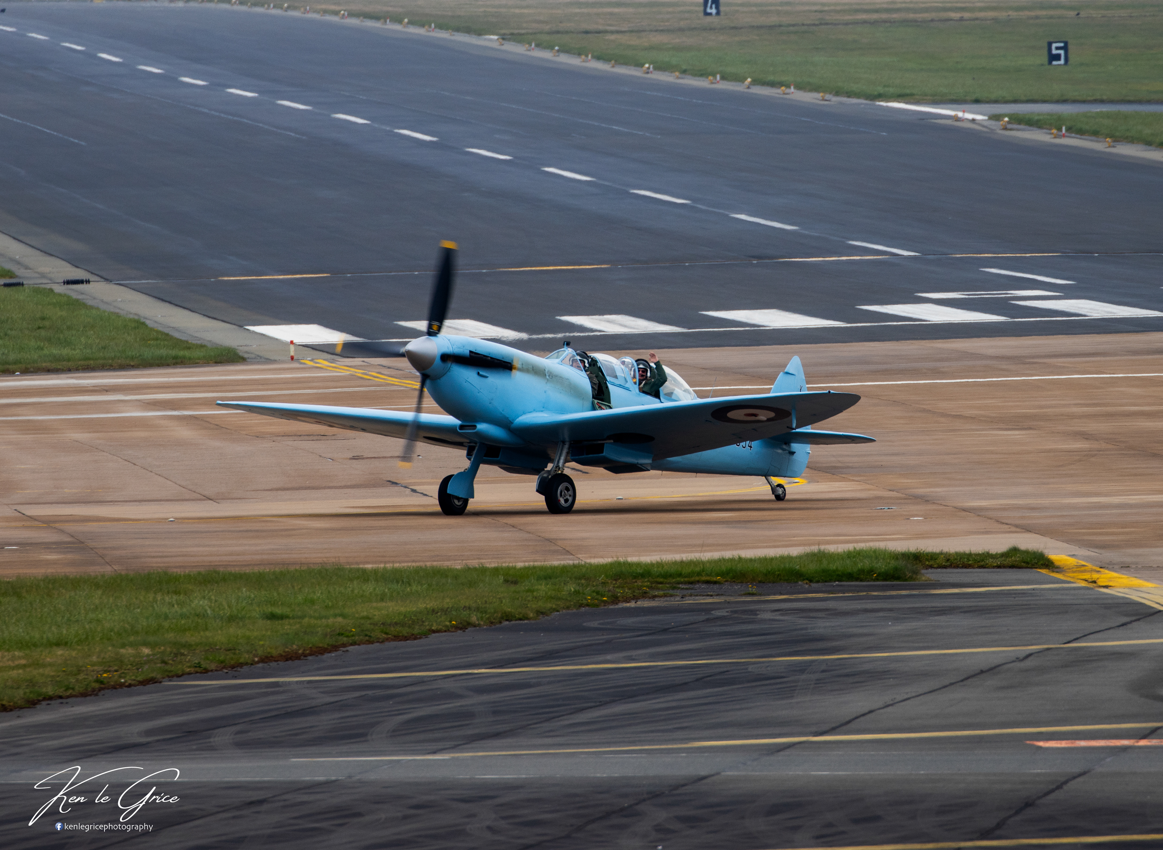 Spitfire K5054 at Leuchars on 90th anniversary tour