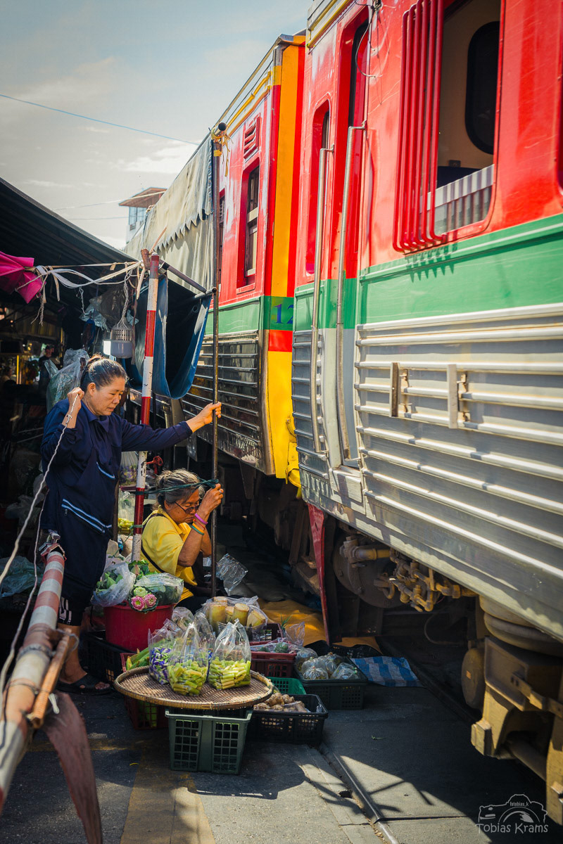 Maeklong Railway Market - Thailand 2025
