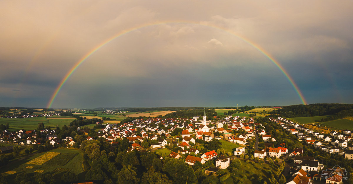 Regenbögen über Hohenkammer 2023