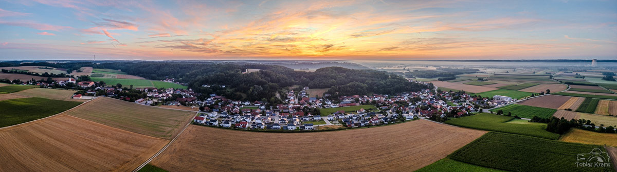 Sonnenaufgang - Mettenbach 2024