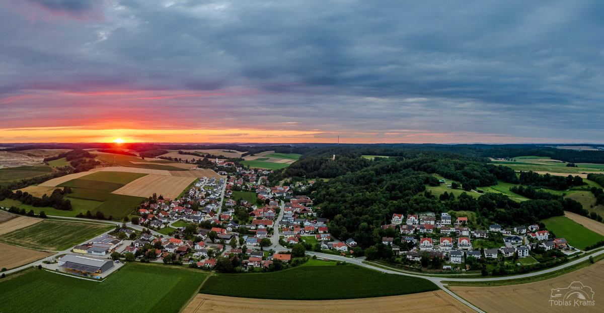 Sonnenuntergang - Mettenbach 2024