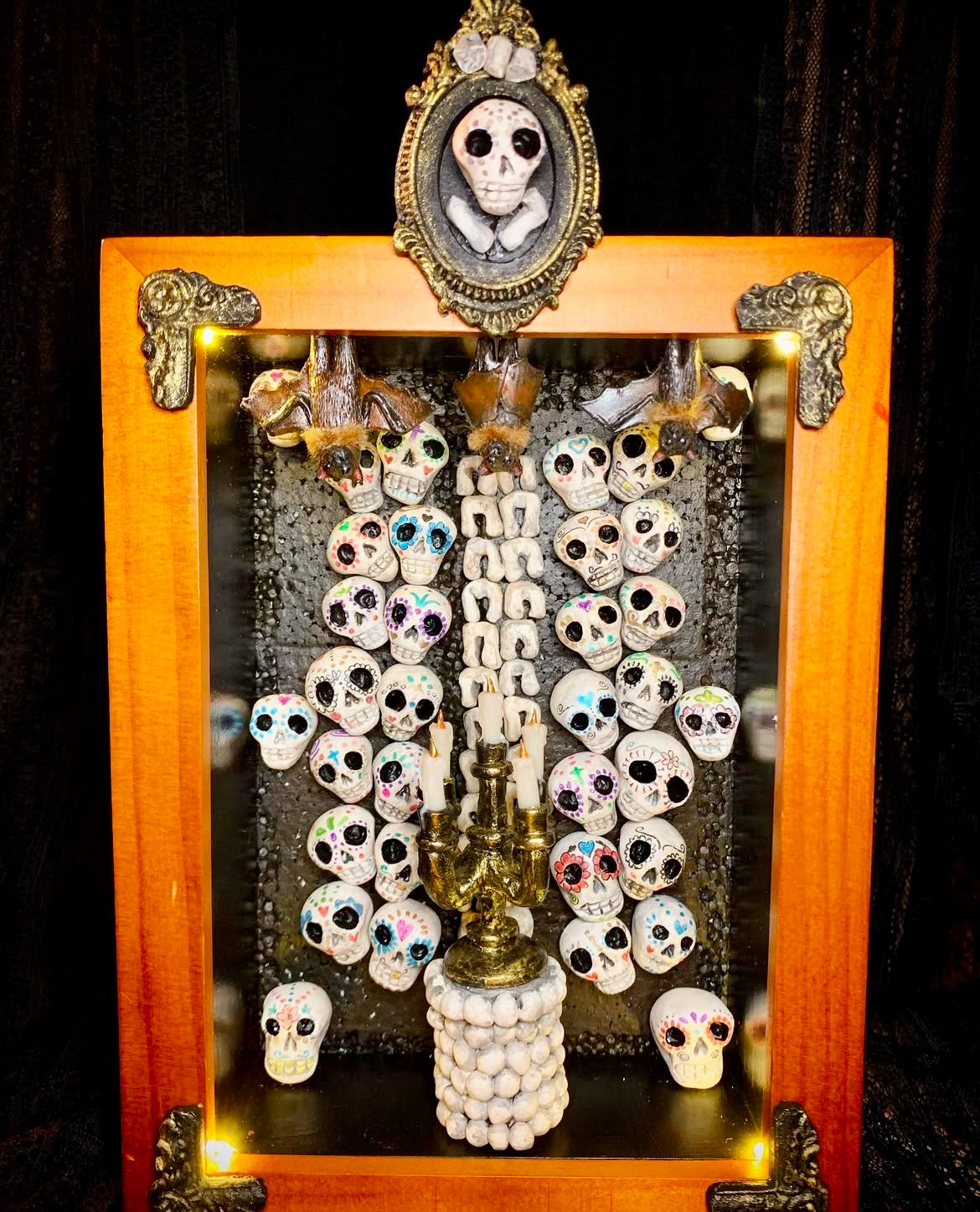"Catacumba" Polymer and air dry clay diorama
