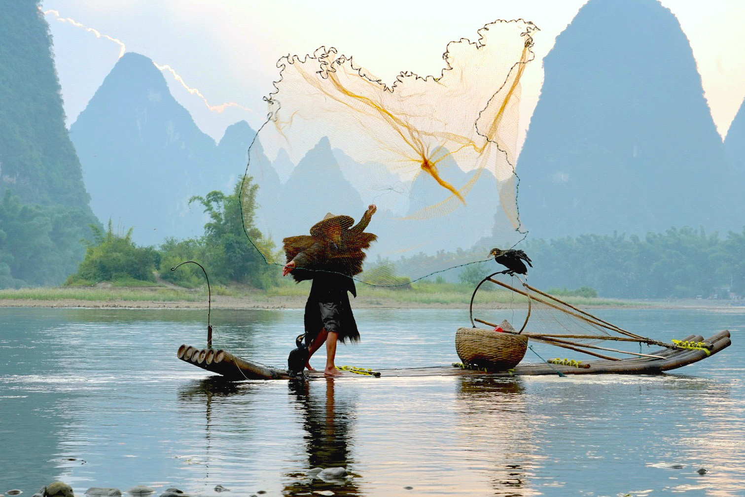 Cormorant fisherman, Yongshuou, China