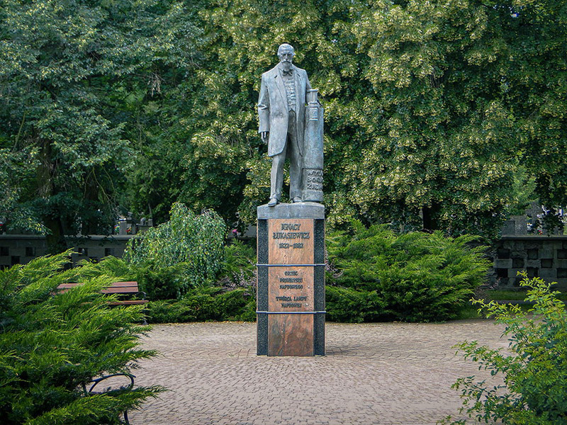 Ignacy Łukasiewicz | 2006