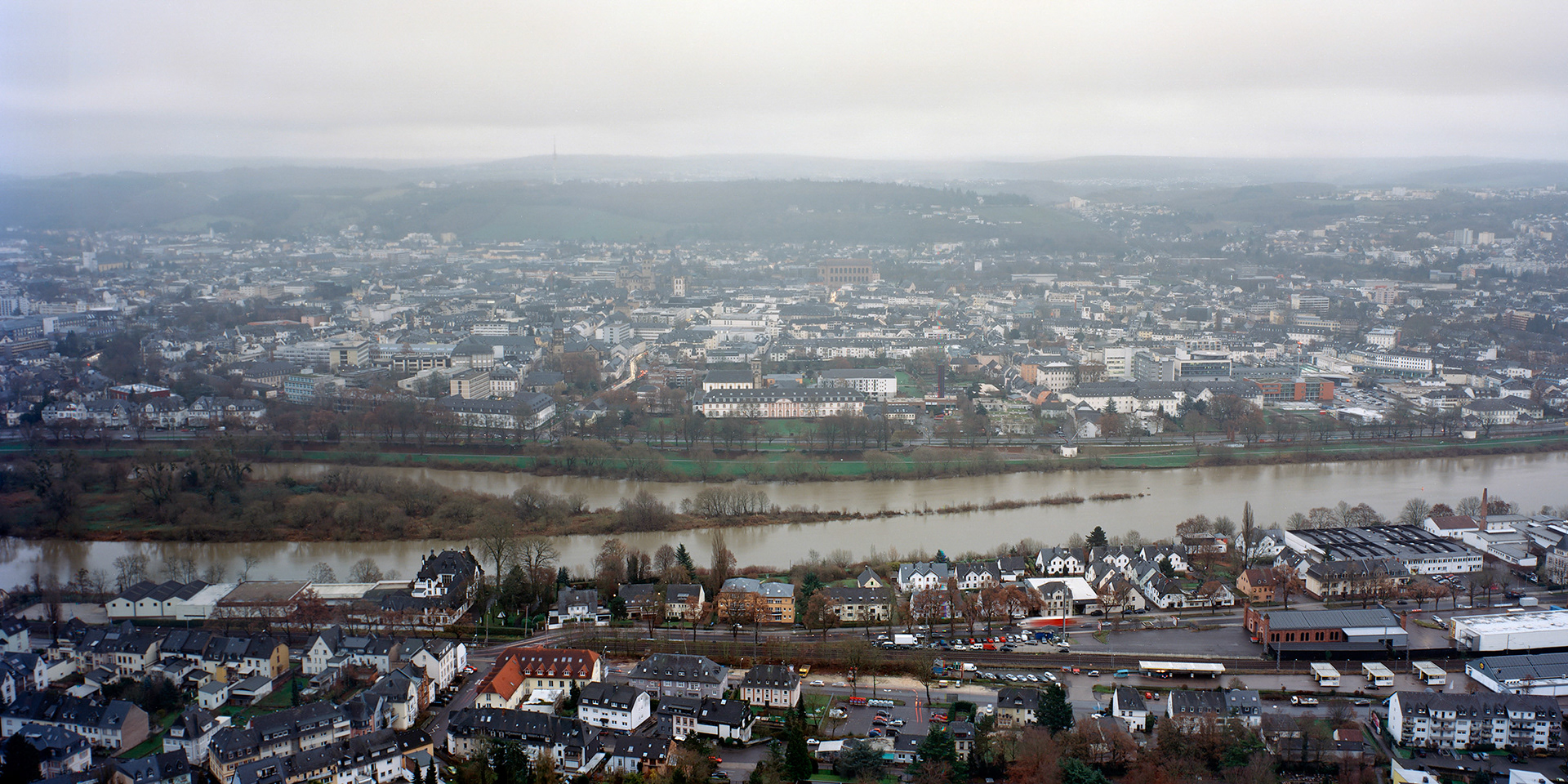 View the scenes #923 #Field #Death #WWII #Trier #CE2011 #60x120cm